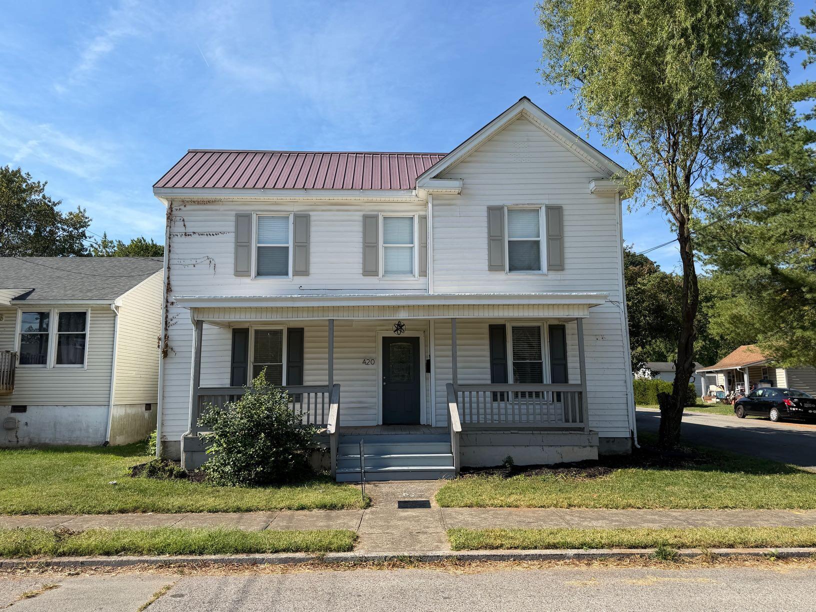 420 Front Ave — photo