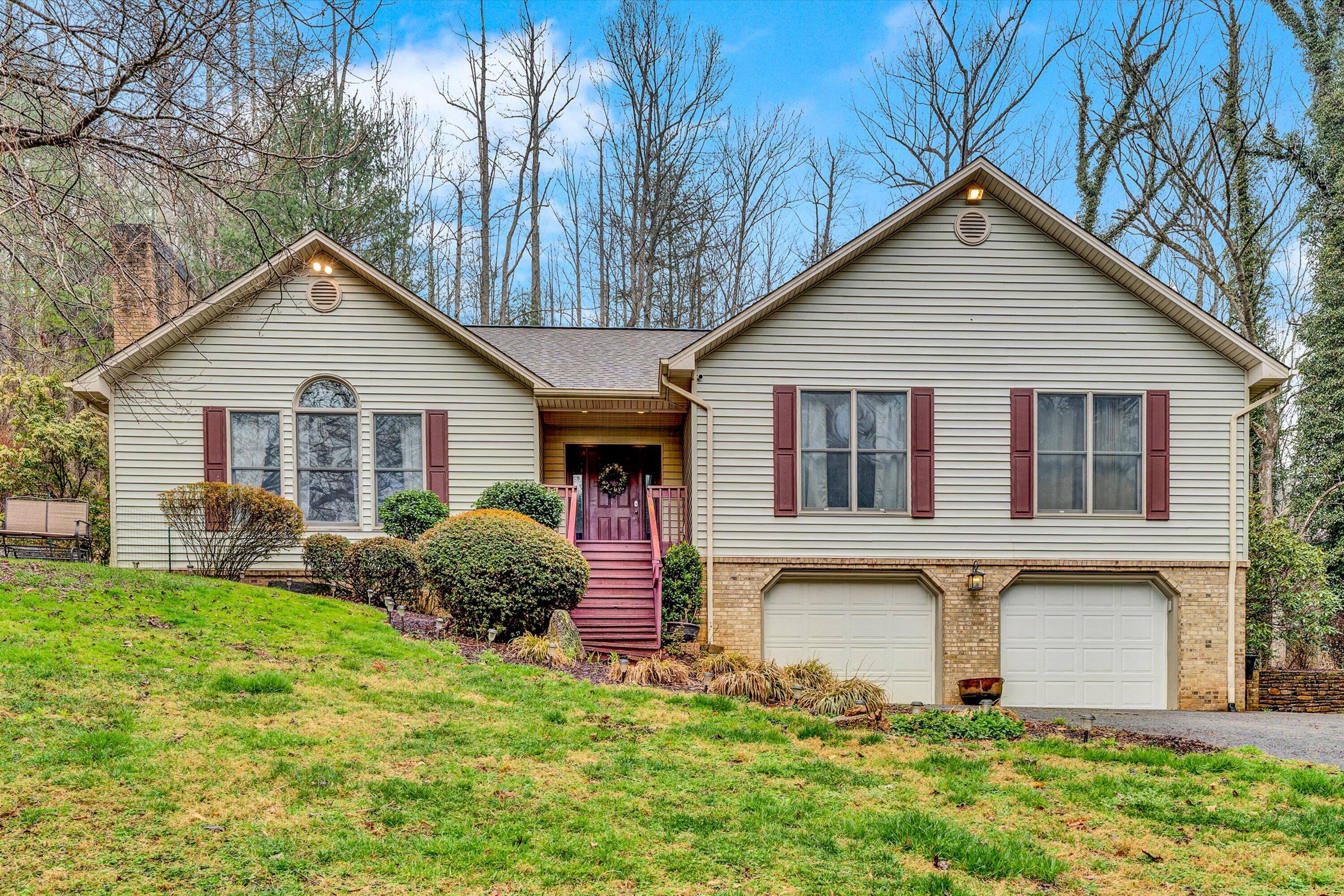 7511 Mount Chestnut Rd — photo