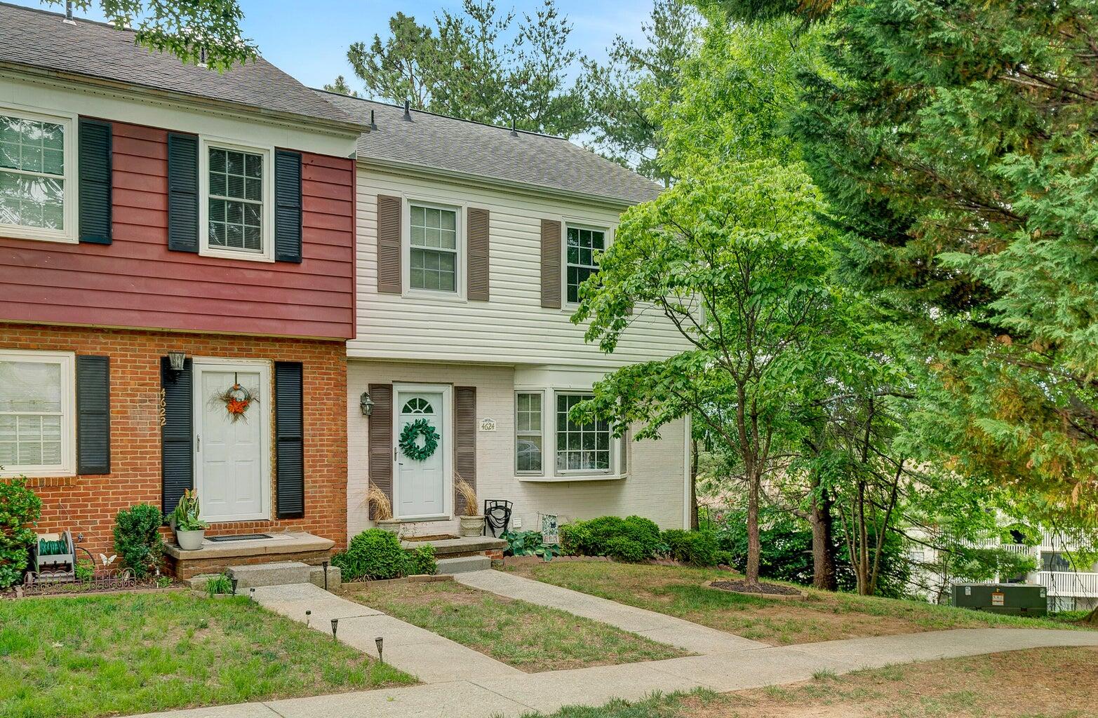 4624 Dyer Ct — photo