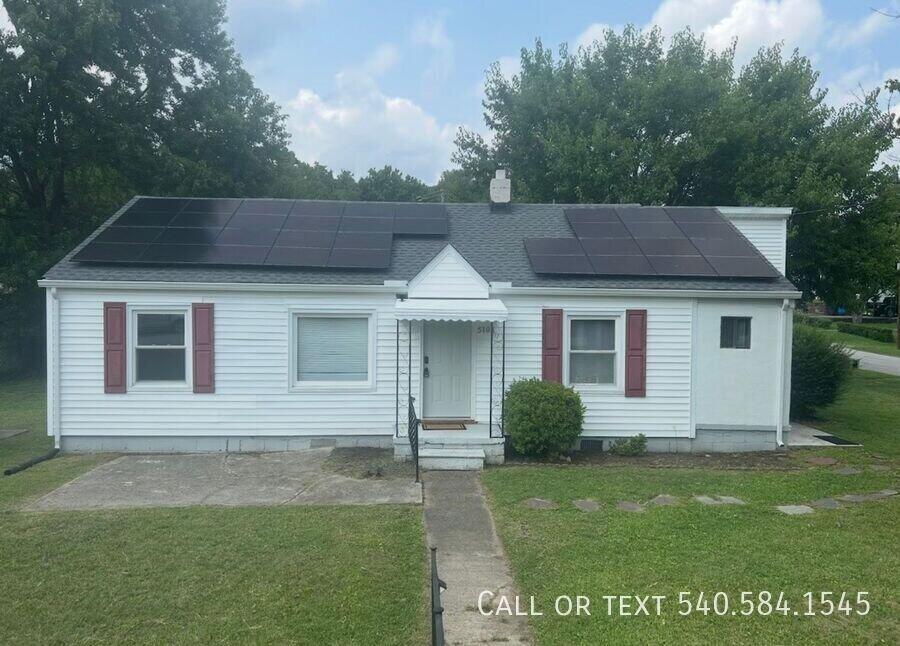 5103 Woodlawn Rd NW — photo