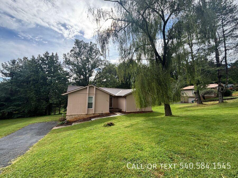 6421 Orchard View Ln — photo