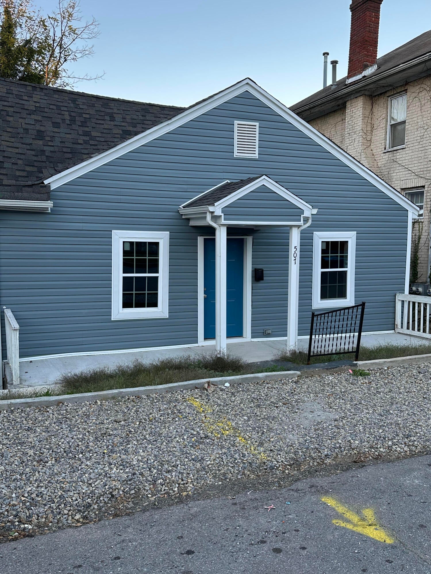 507 Rutherford Ave NW — photo