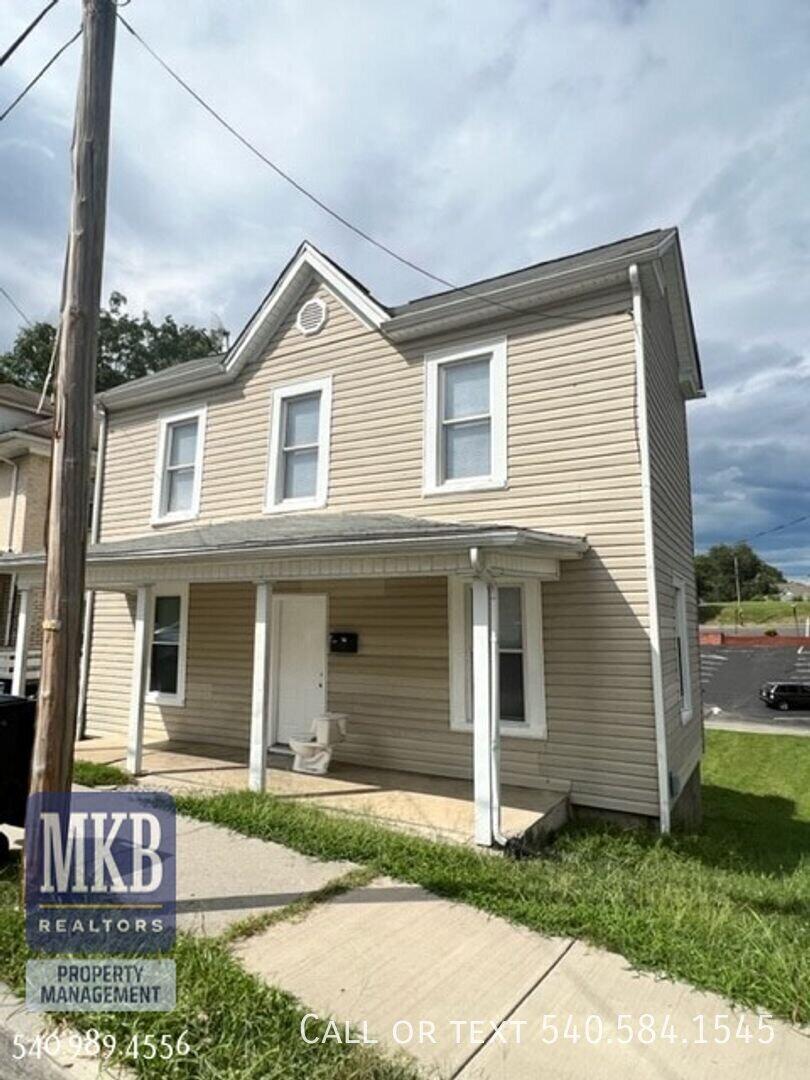 501 Rutherford Ave NW — photo