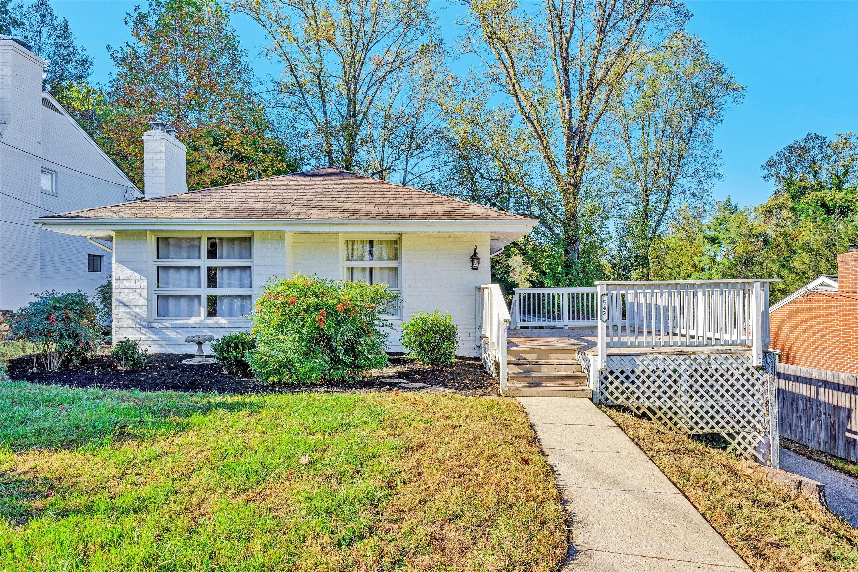 542 Dillard Rd Rd SW — photo