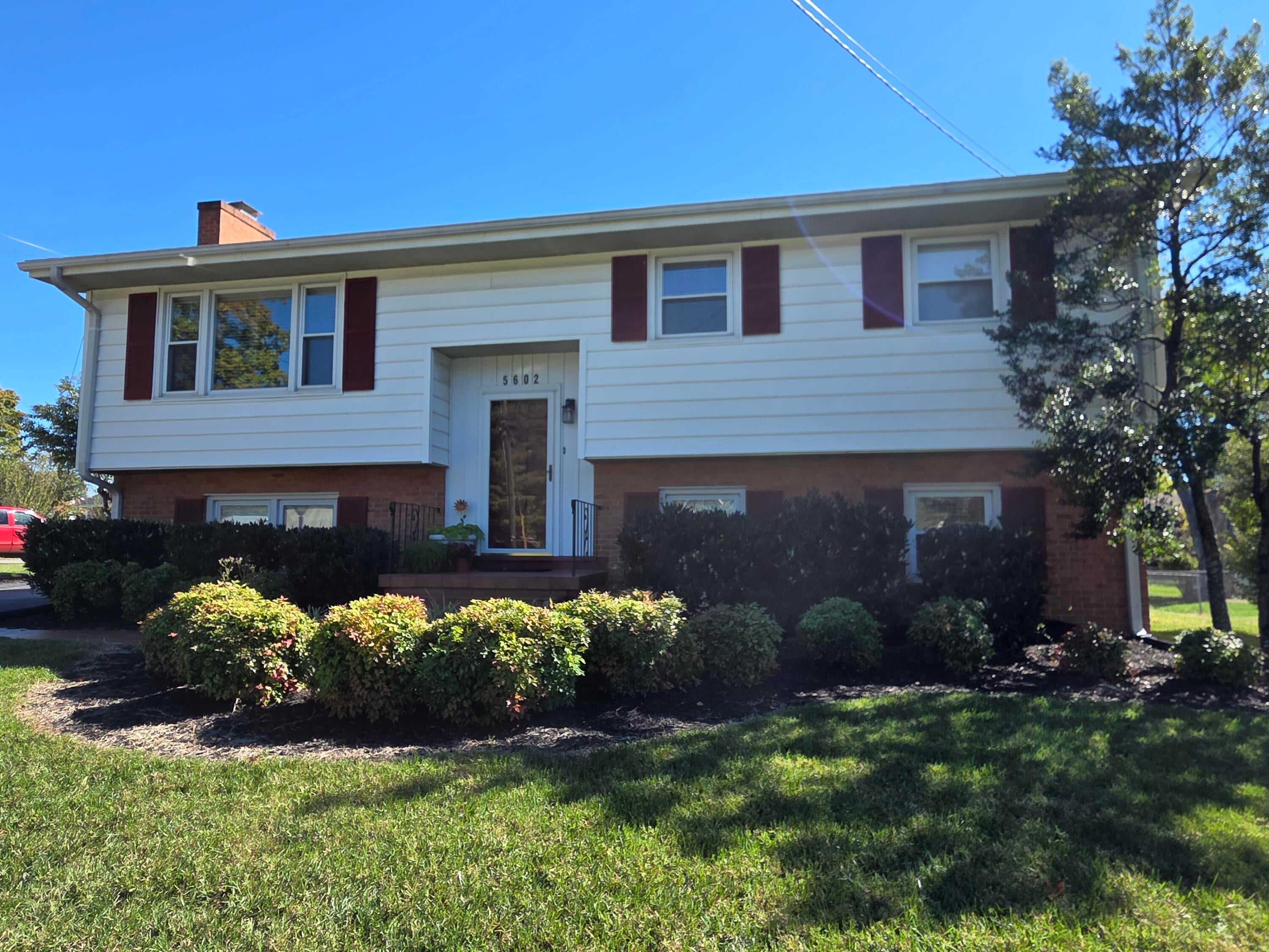 5602 Green Ridge RD NW, Roanoke, VA 24019 — photo 2