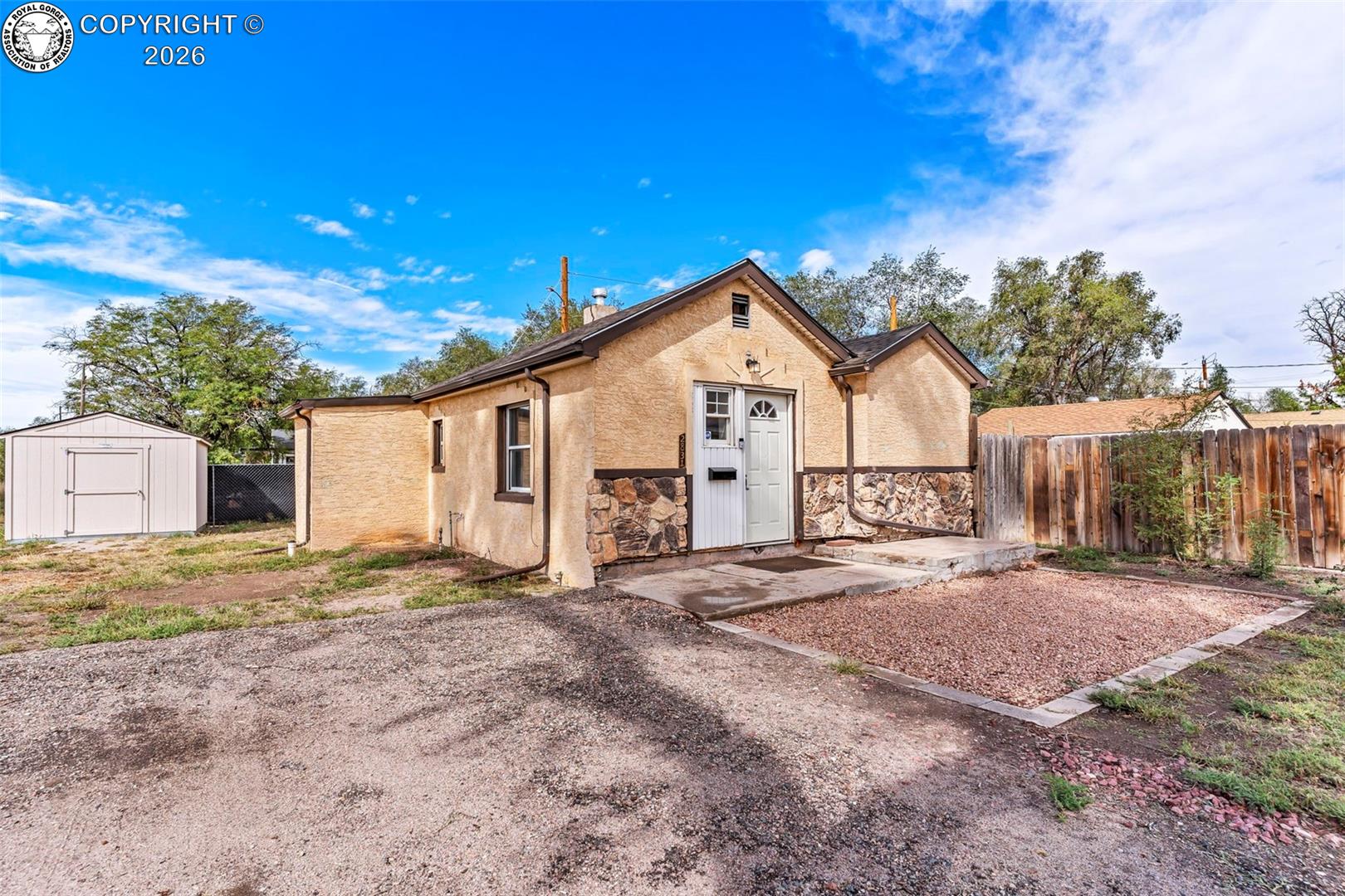 2831 Cedar Street — photo