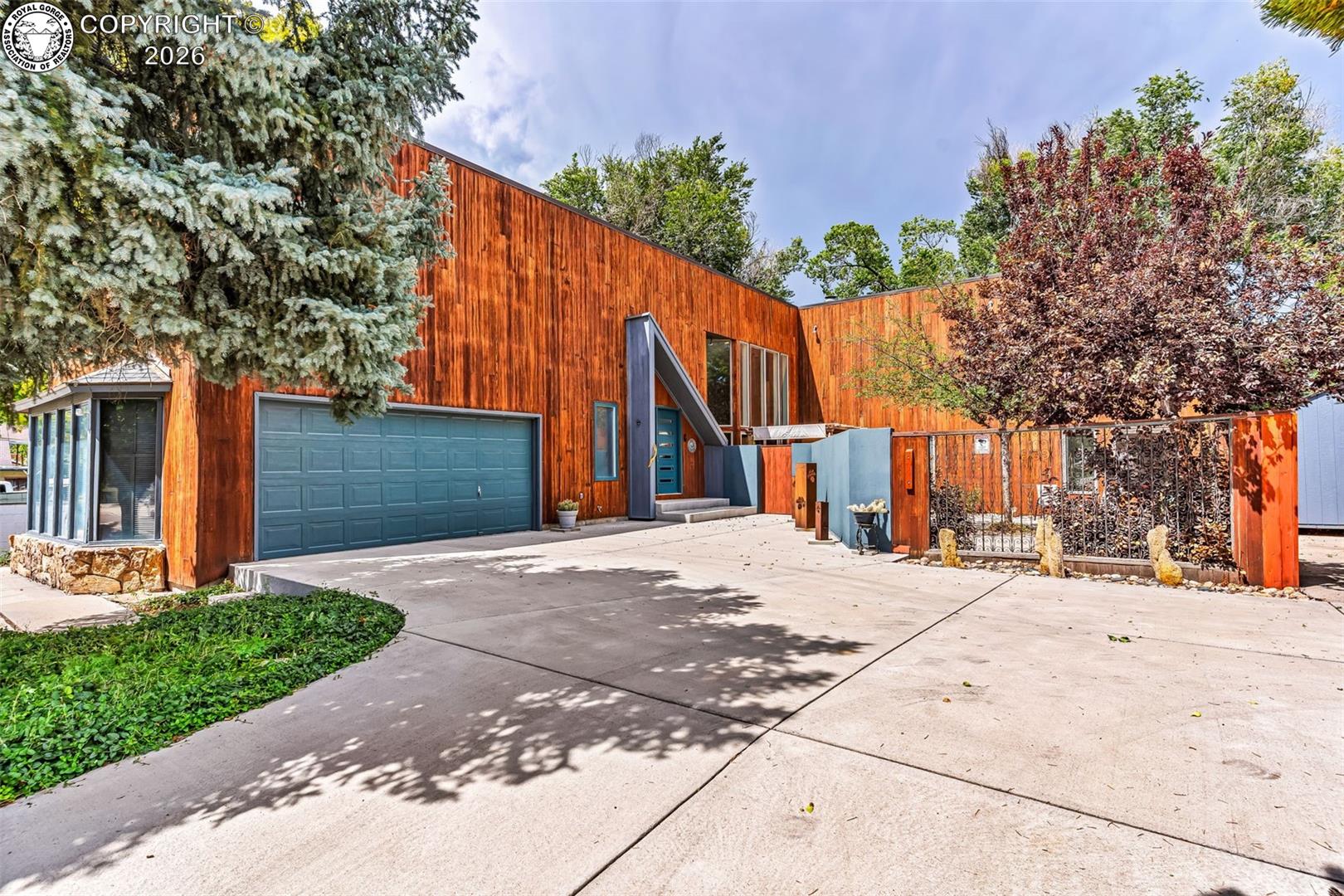 123 N Circle Drive — photo