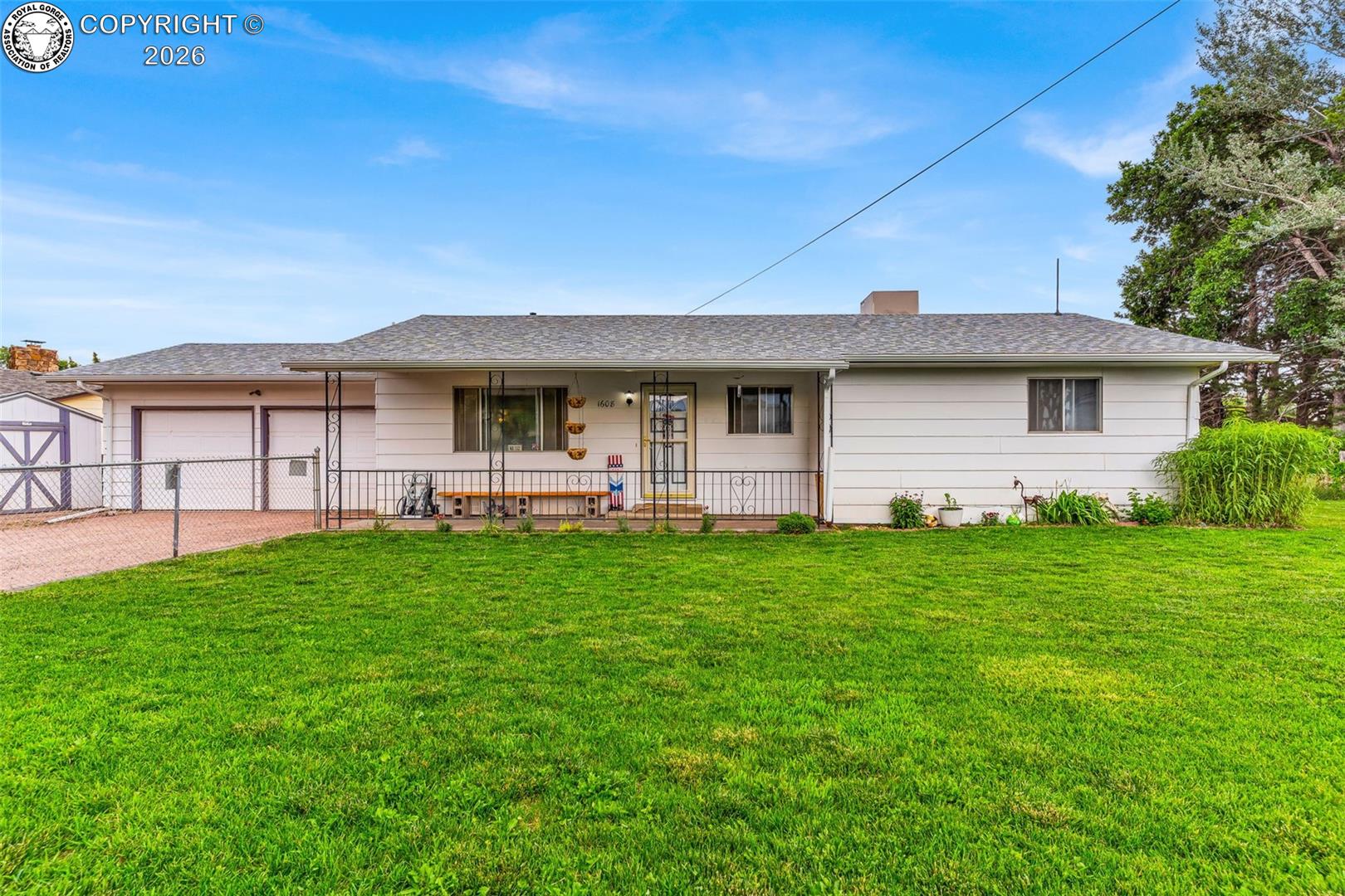 1608 Logan Street — photo