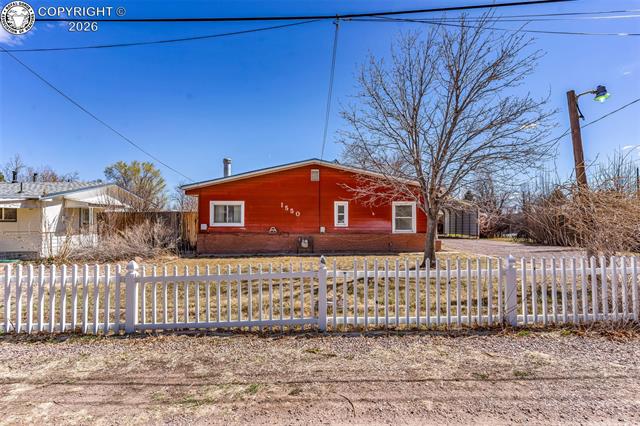 1550 Logan Street — photo