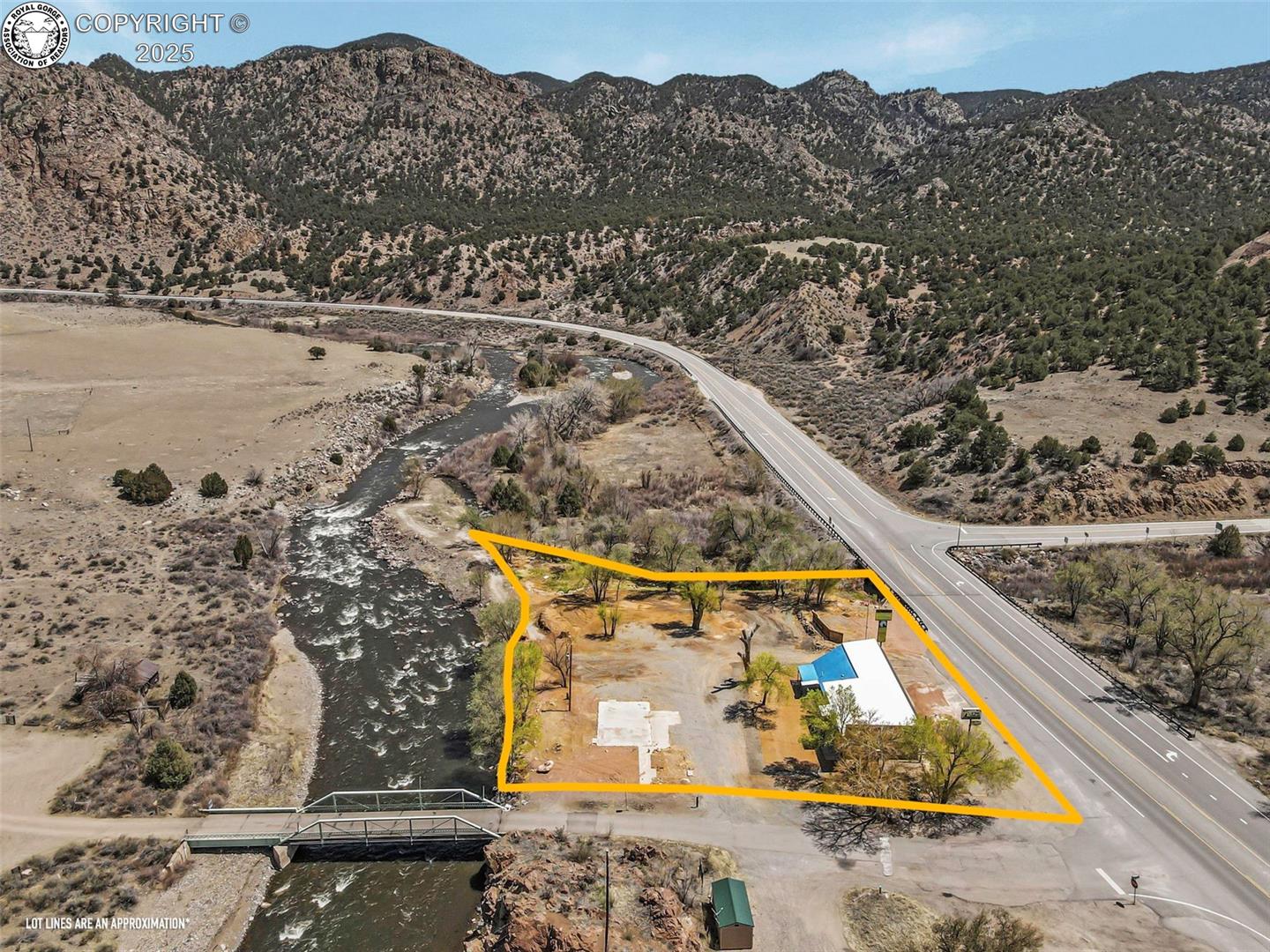 27077 US Highway 50 — photo