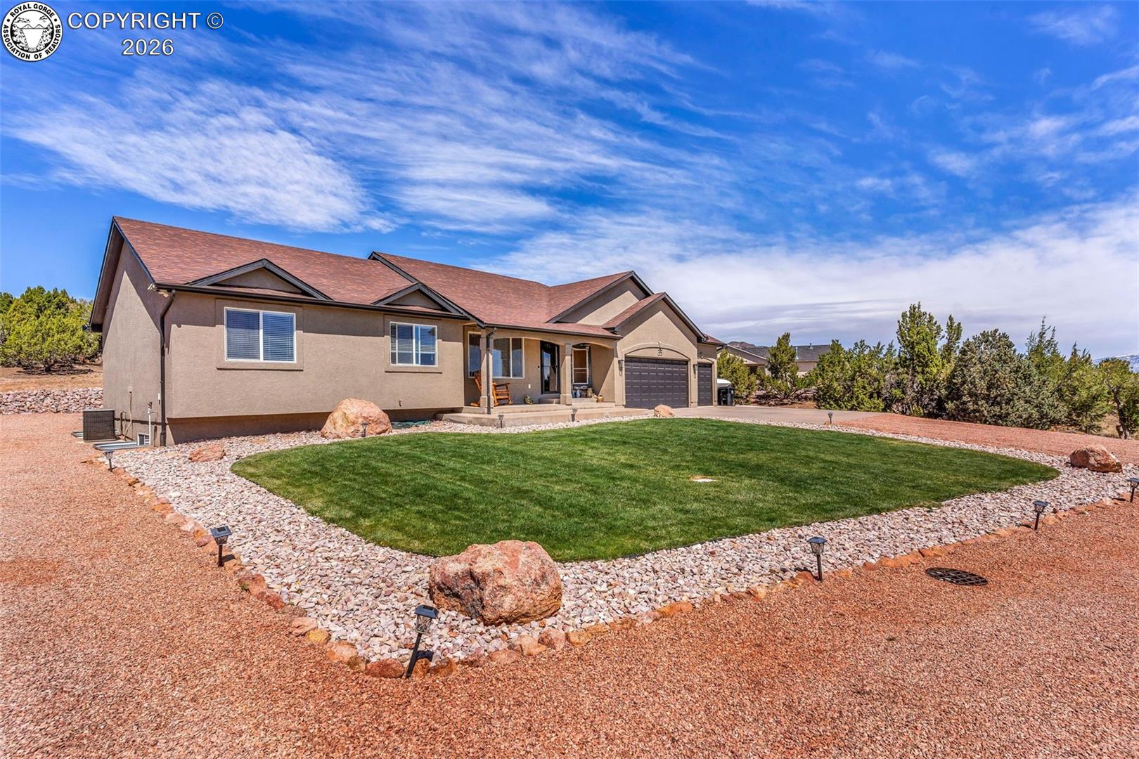 35 Cougar Loop — photo