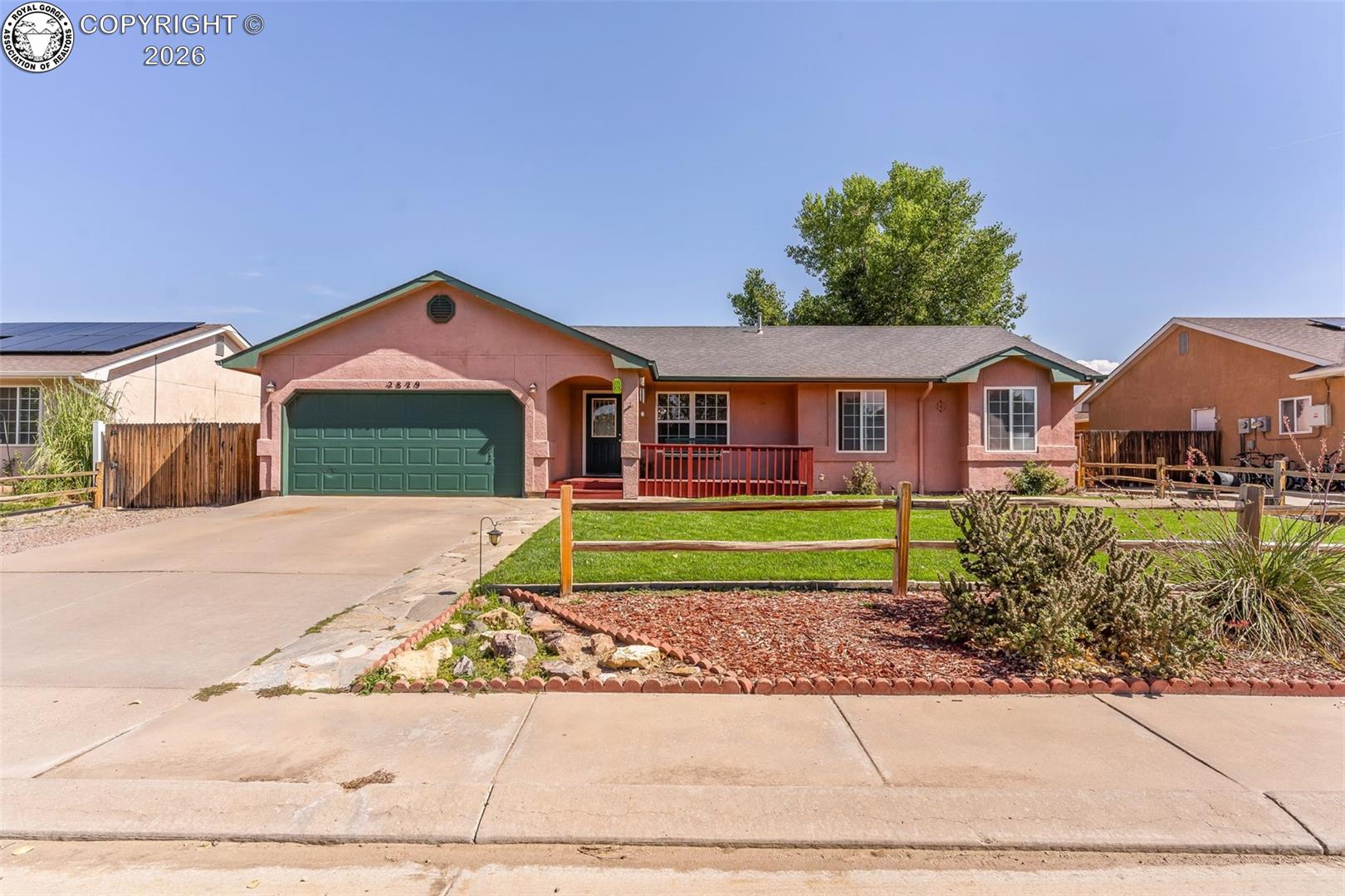 2829 Juniper Street — photo