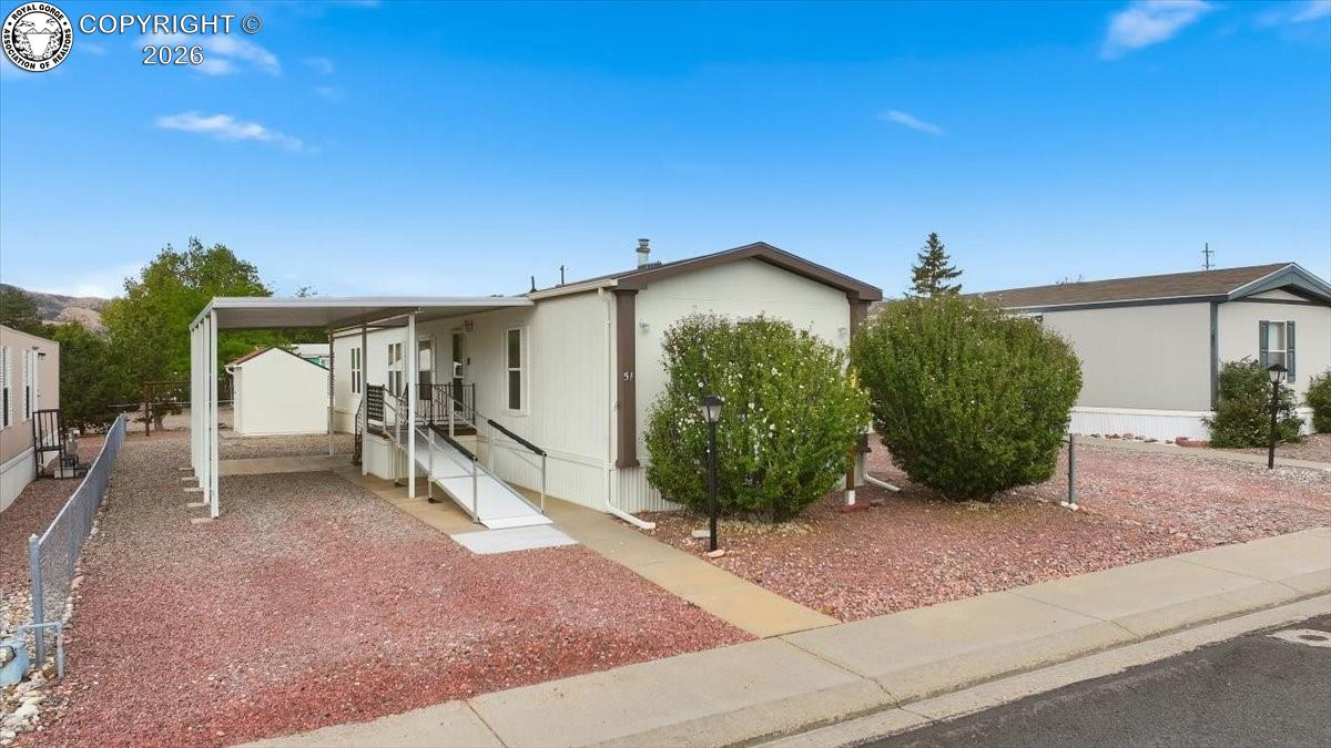 860 Zona Street 51 — photo
