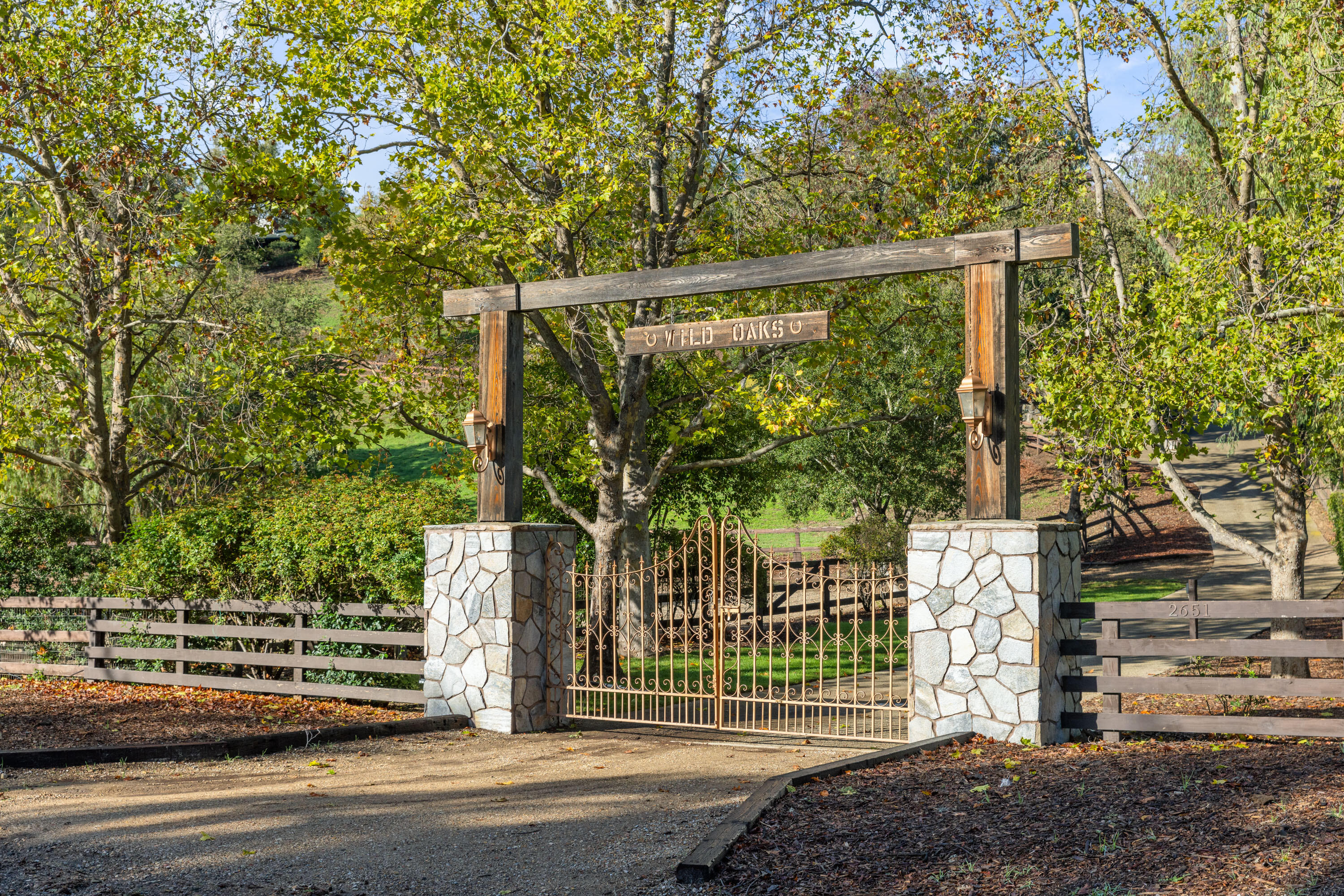 2651 Long Canyon Road — photo