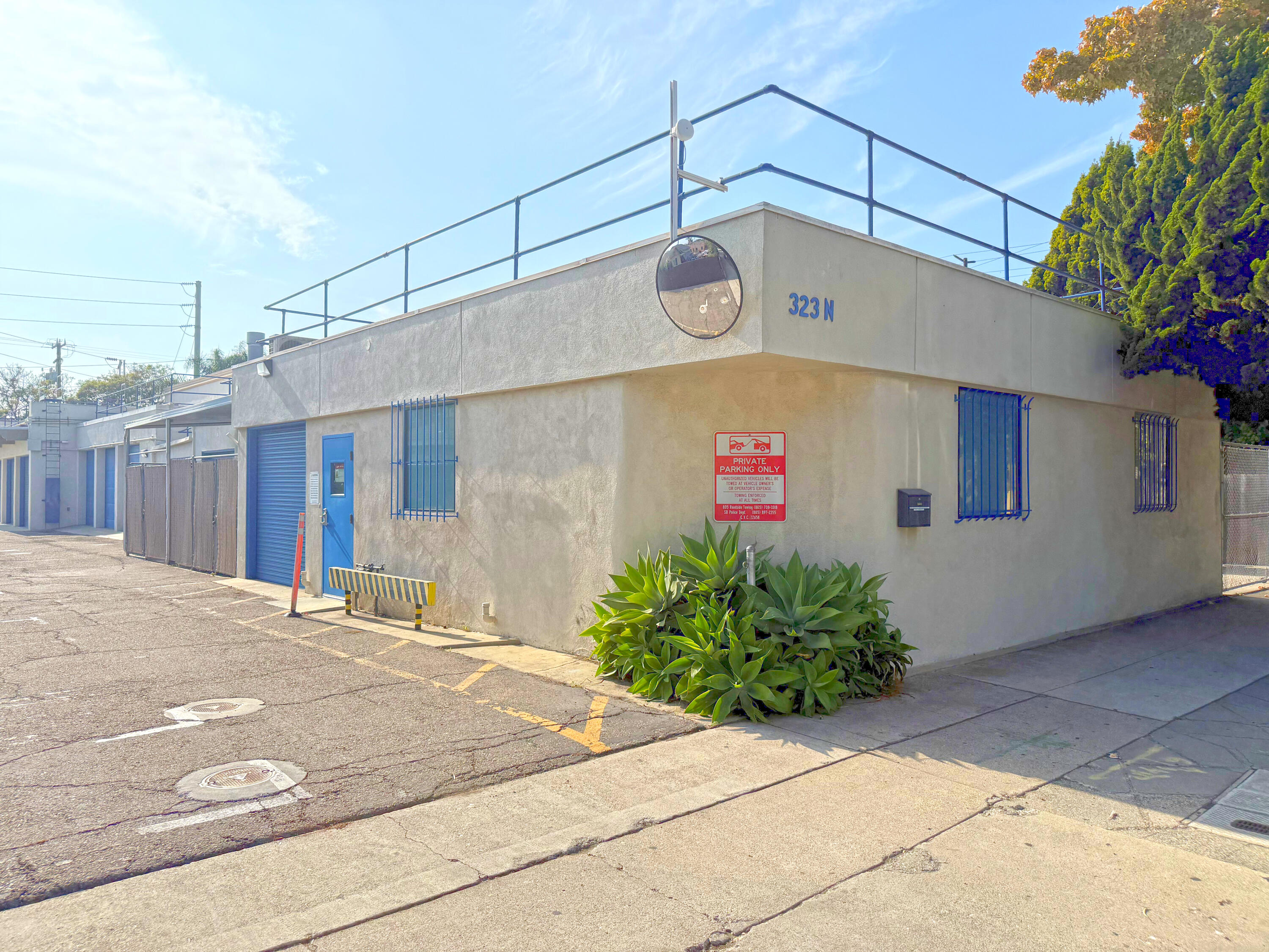 323 N Nopal Street — photo
