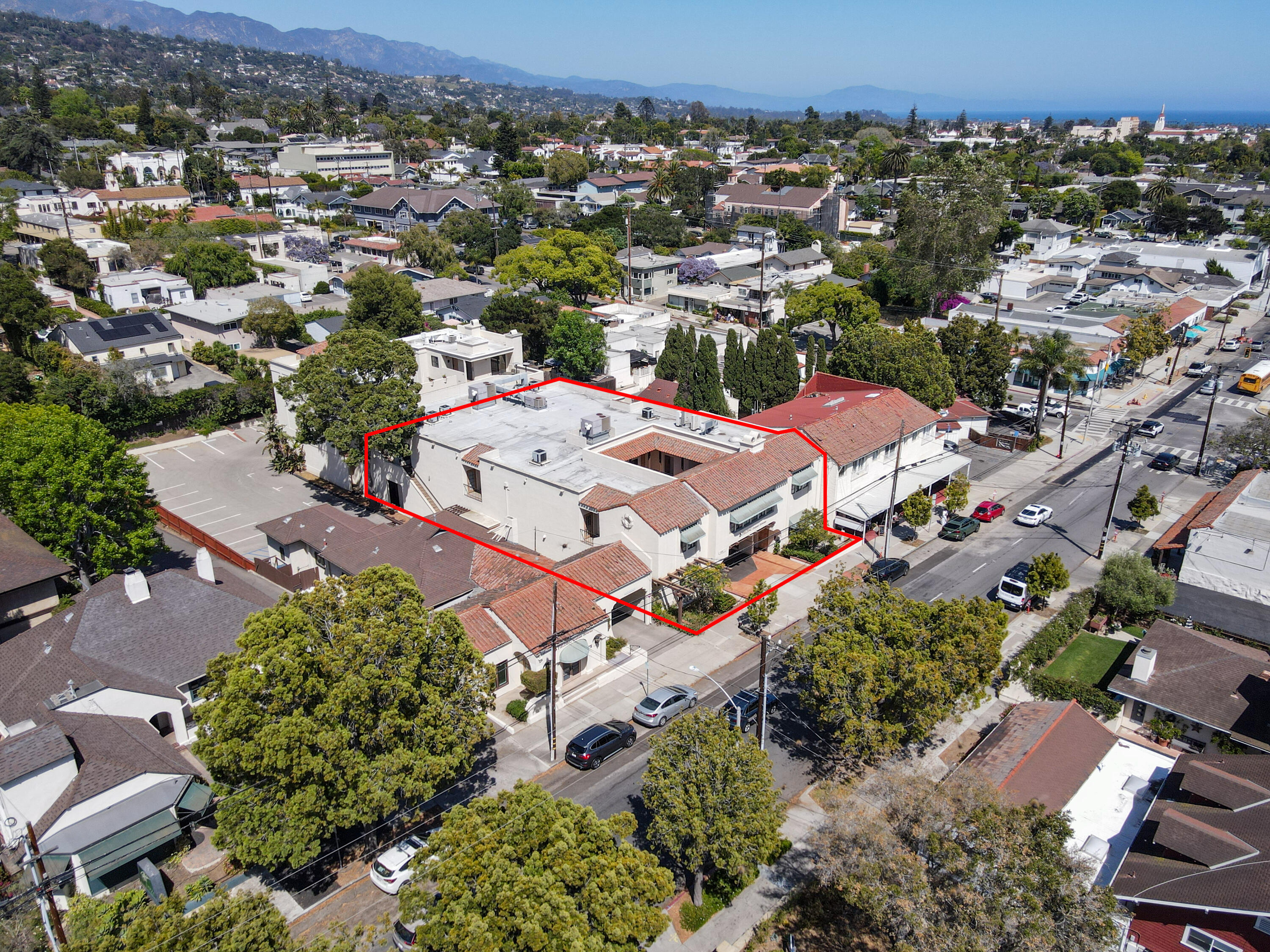 2020 De La Vina Street — photo