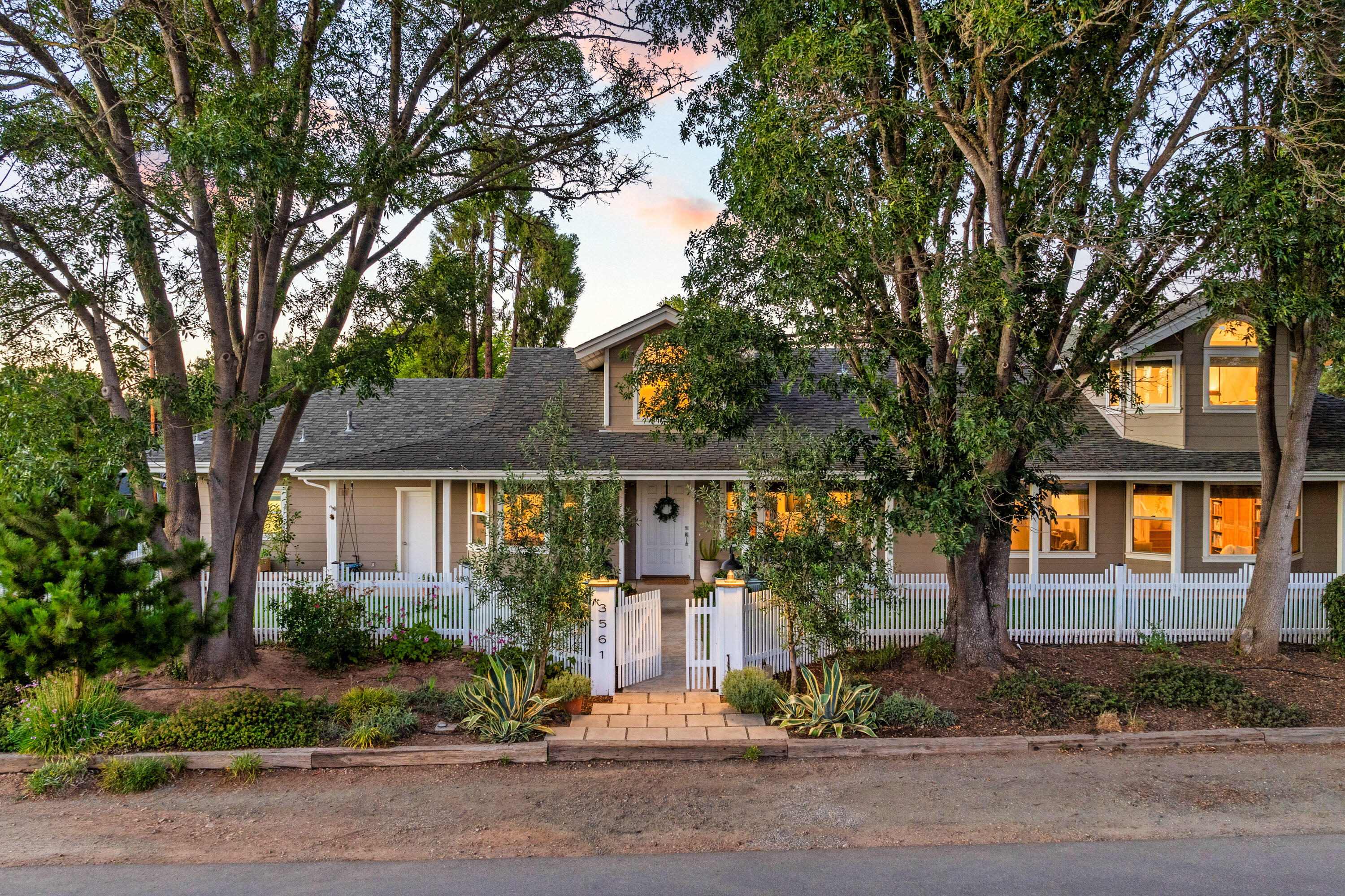 3561 Olive Street — photo