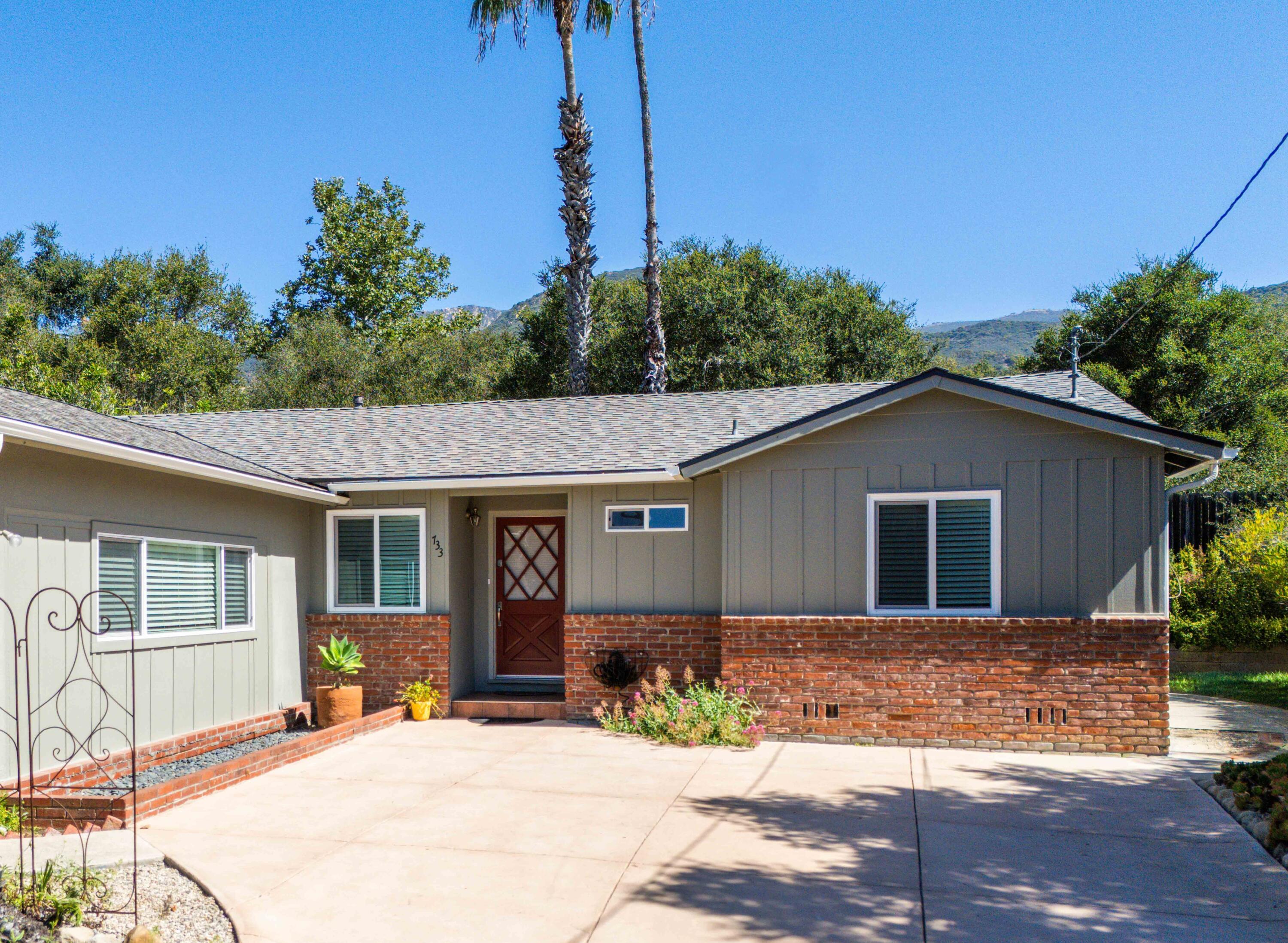 733 Circle Drive — photo