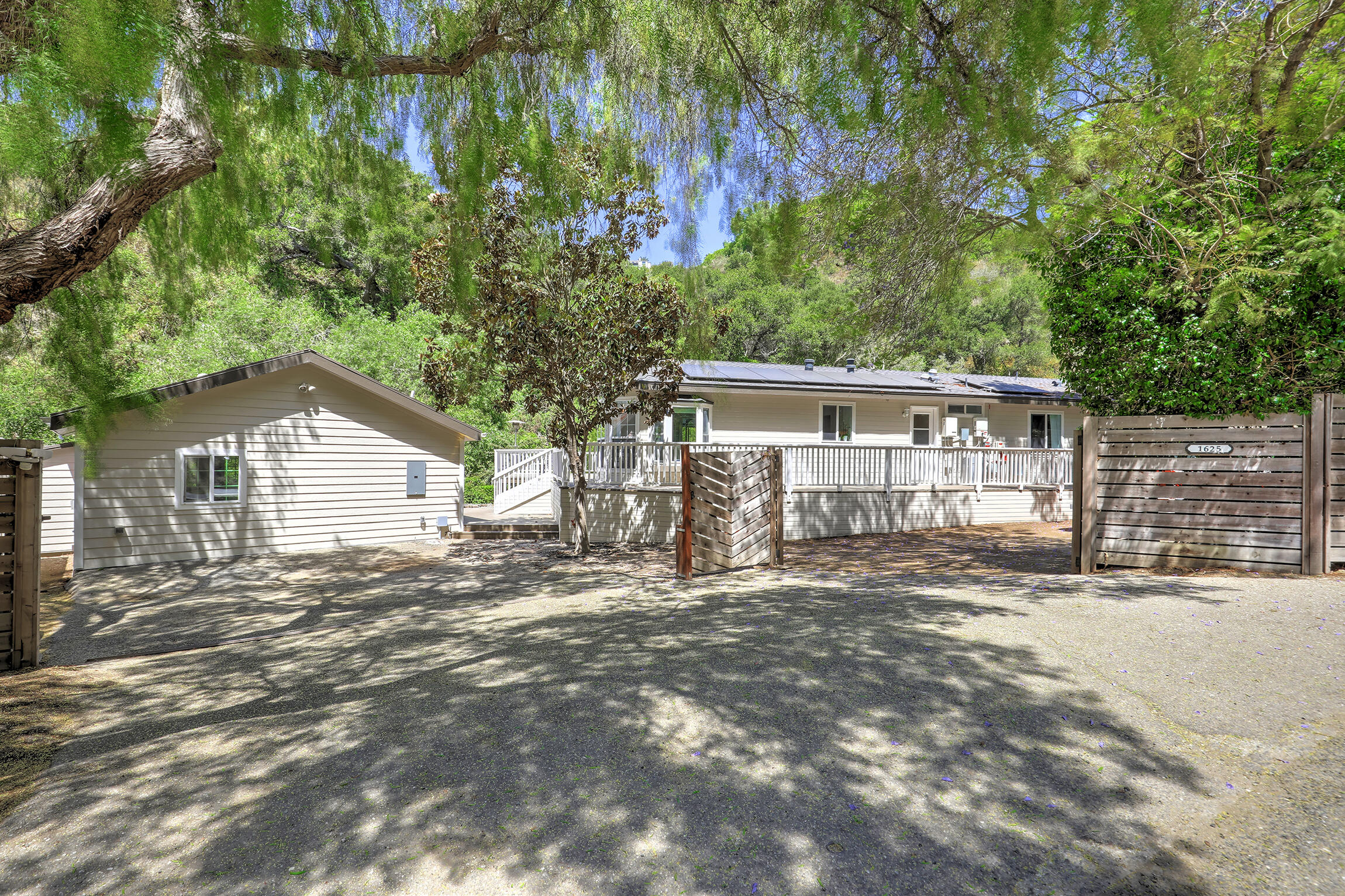 1625 Sycamore Canyon Road — photo