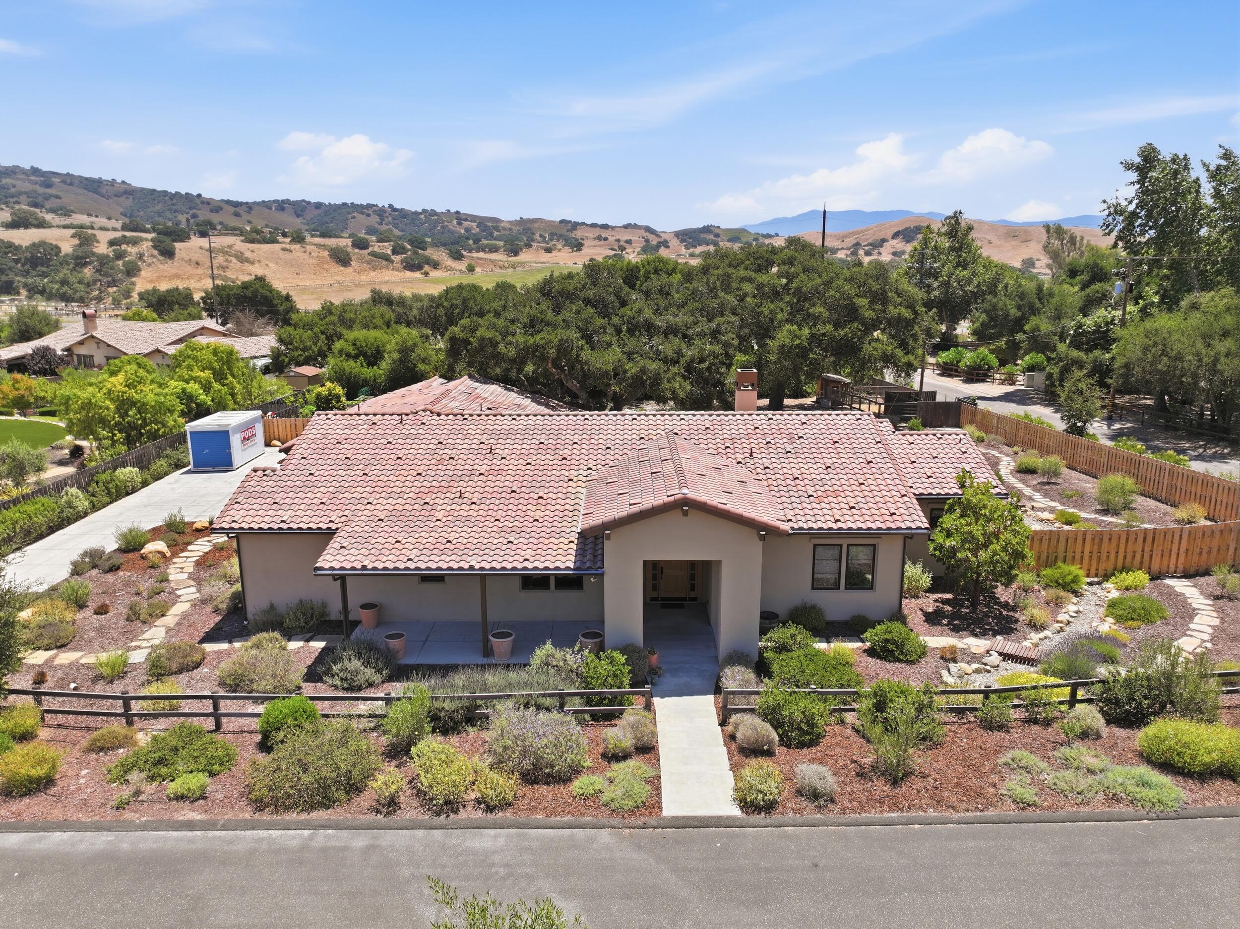 1210 Hager Lane — photo