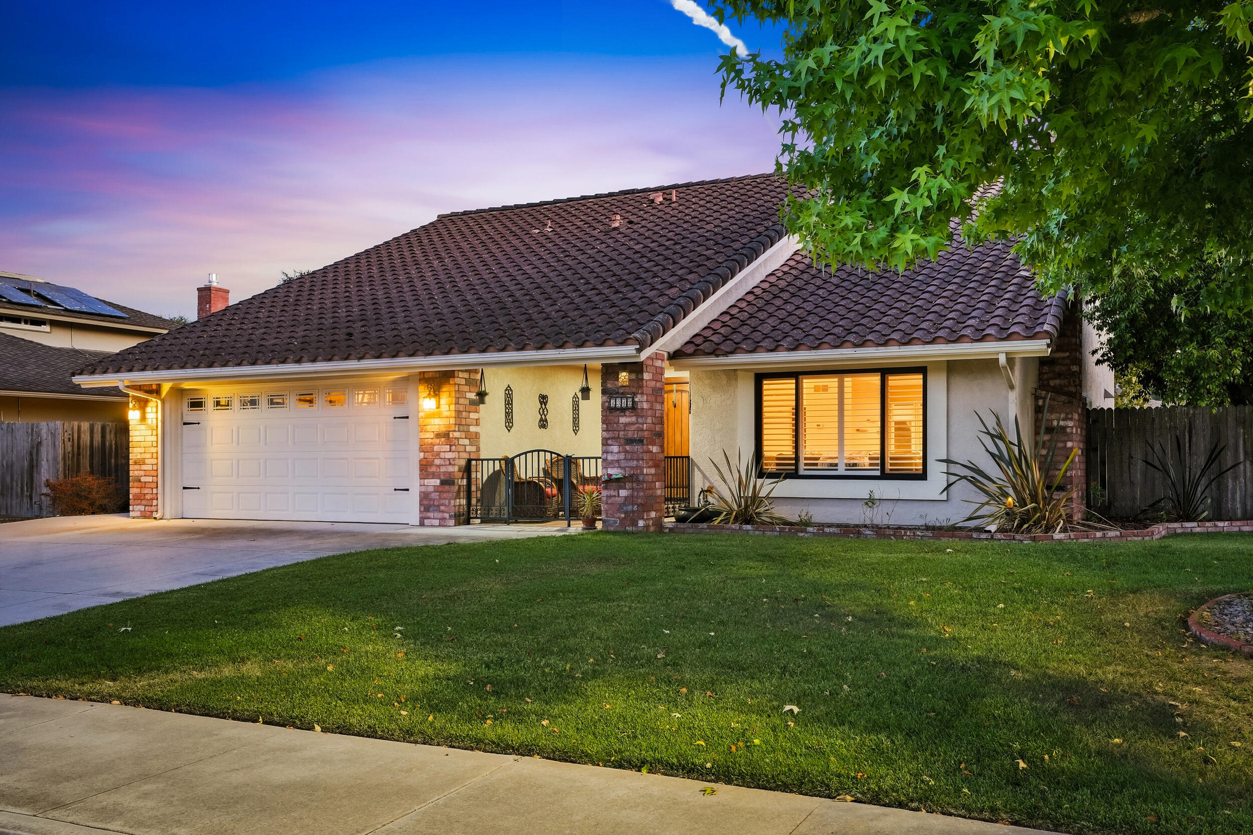 4342 Scorpio Road — photo