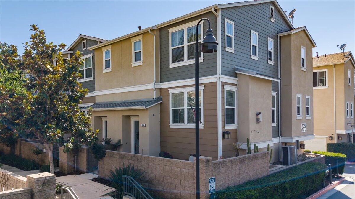 335 Matthew Way Unit 106 — photo