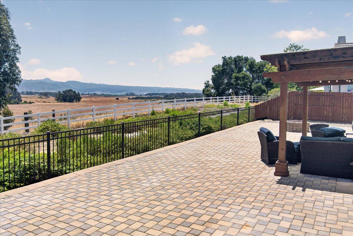 3948 Celestial Way, Lompoc, CA 93436 — photo 2