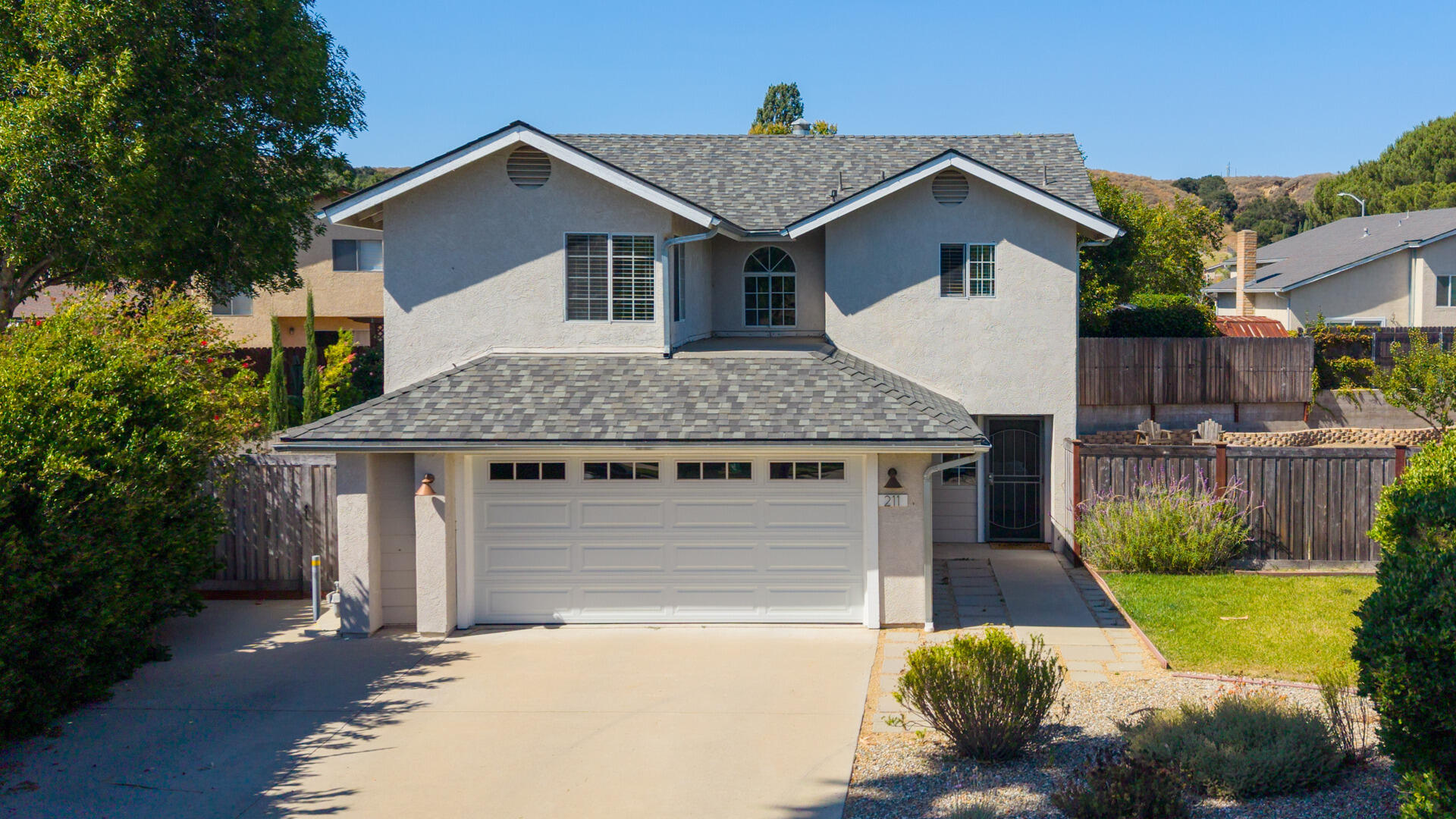 211 Menlo Drive — photo