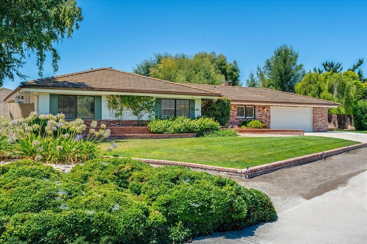 2198 Creekside Drive — photo