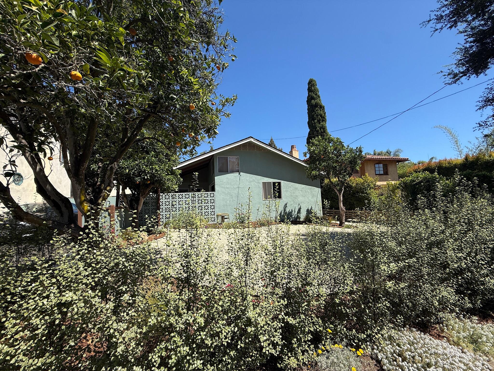 630 Tabor Lane — photo