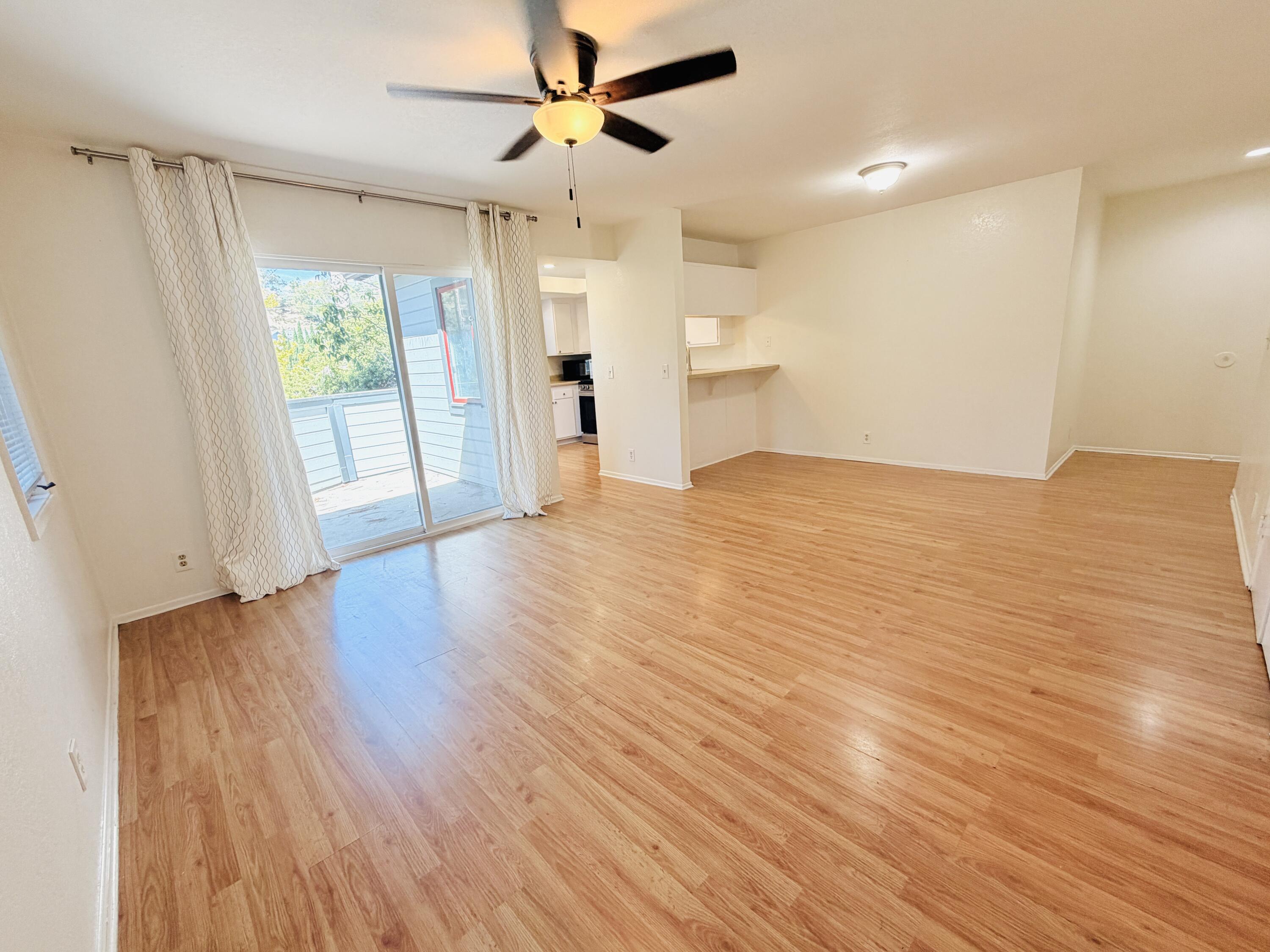 521 W Montecito Street Apt 10 — photo