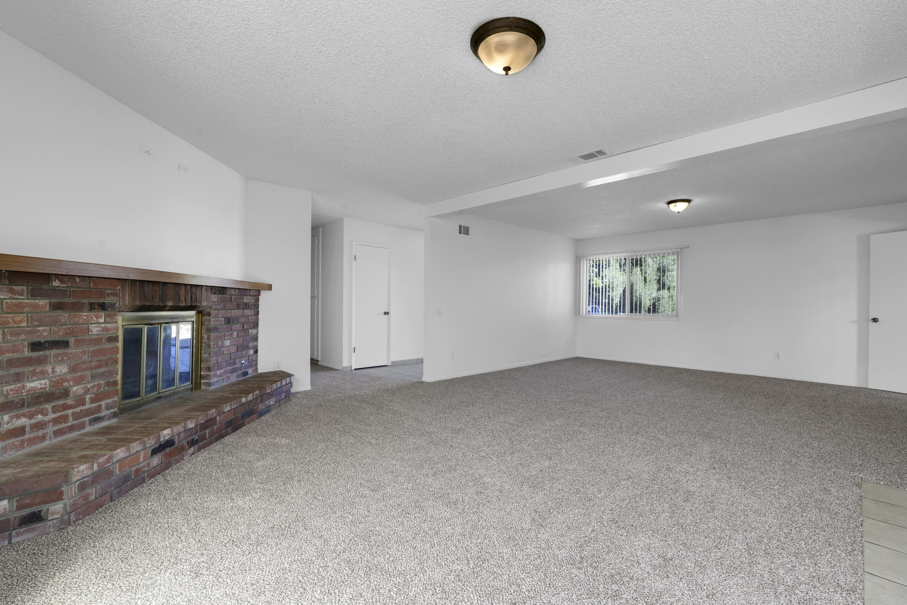 208 E Birch Avenue, Lompoc, CA 93436 — photo 3