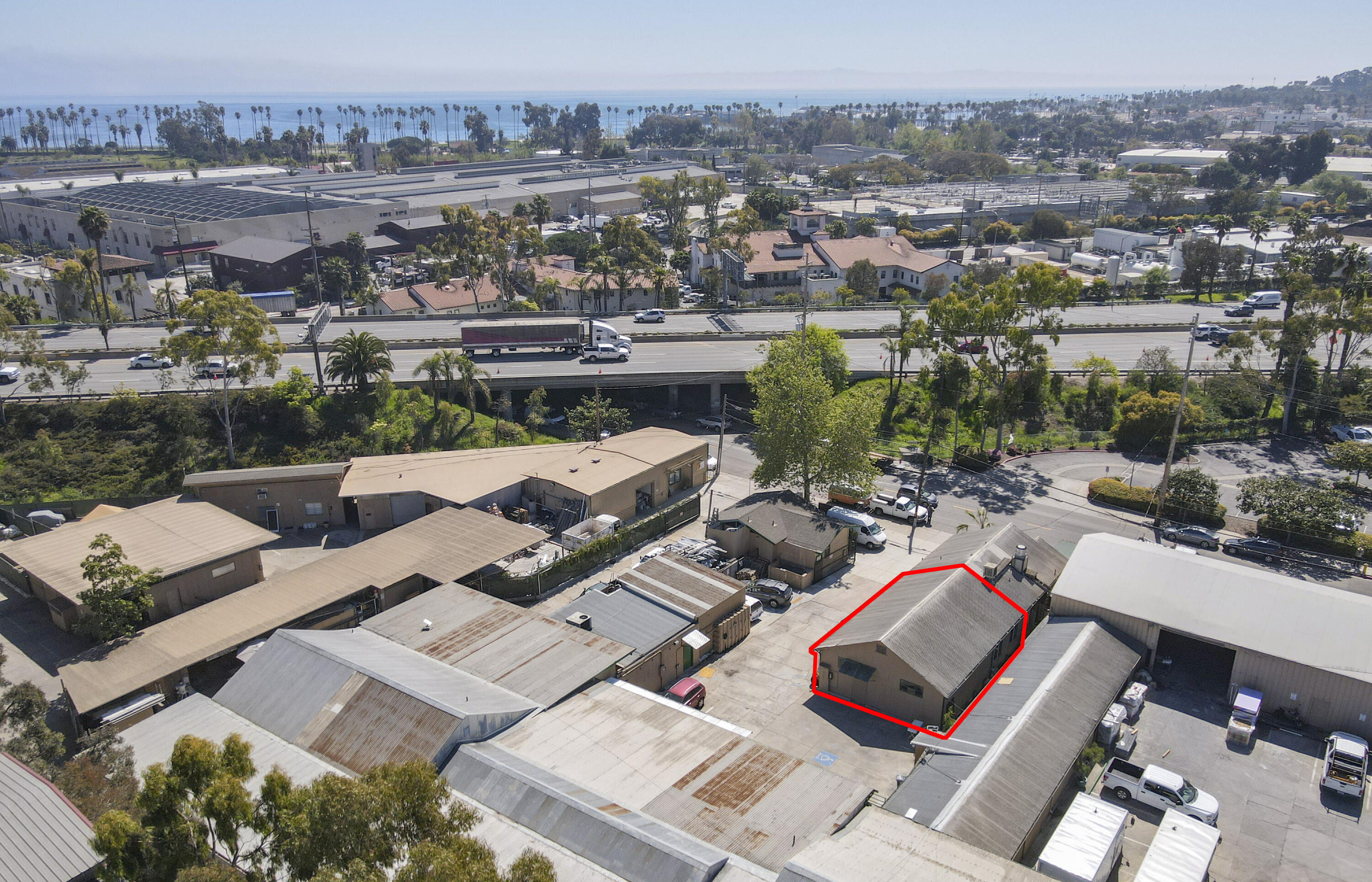 130 N Calle Cesar Chavez — photo