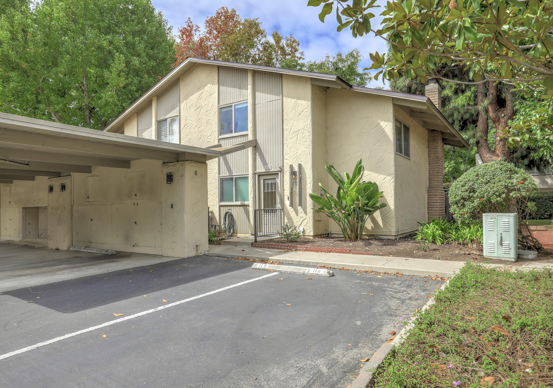 11 N San Marcos Road a — photo