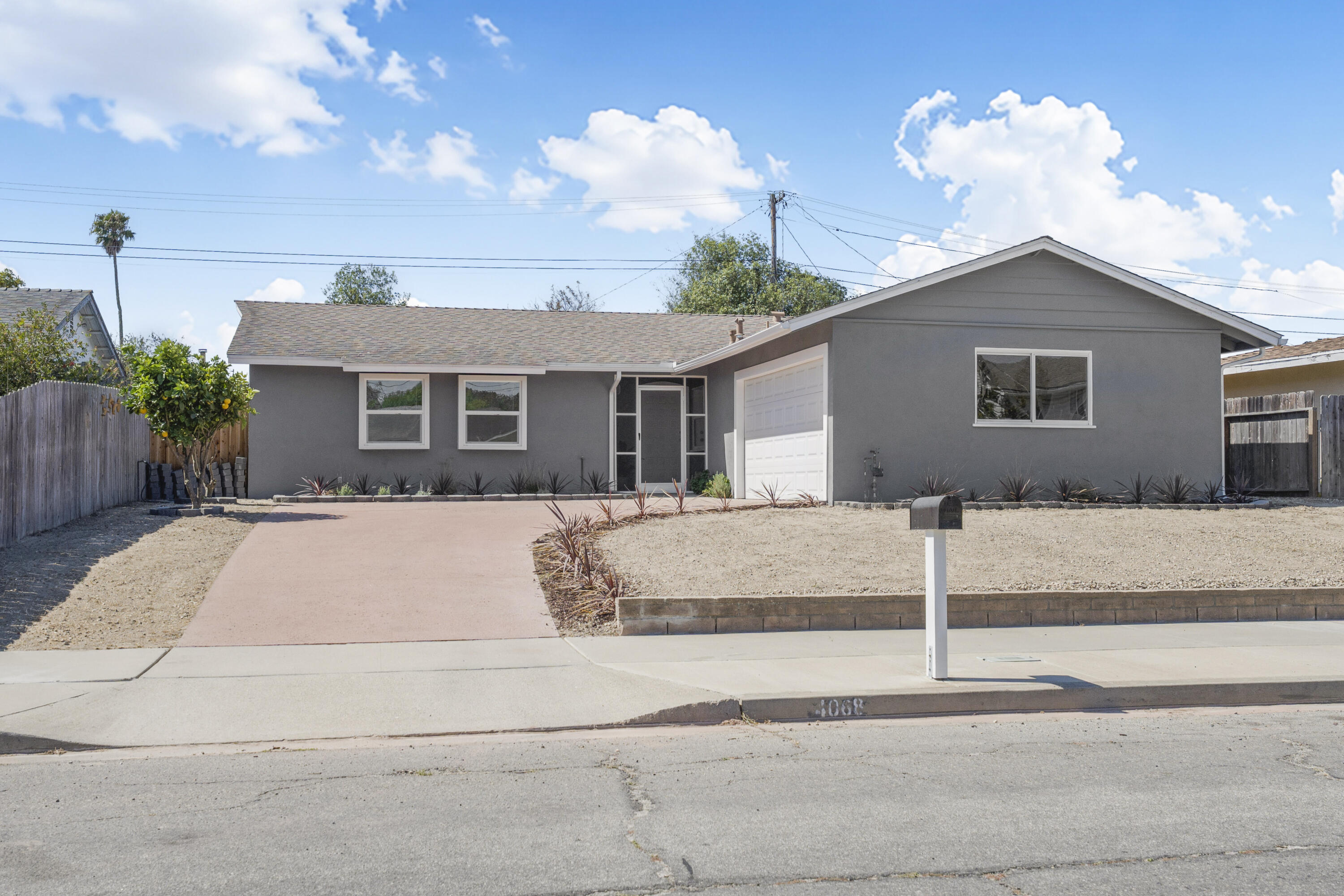 4068 Draco Drive — photo
