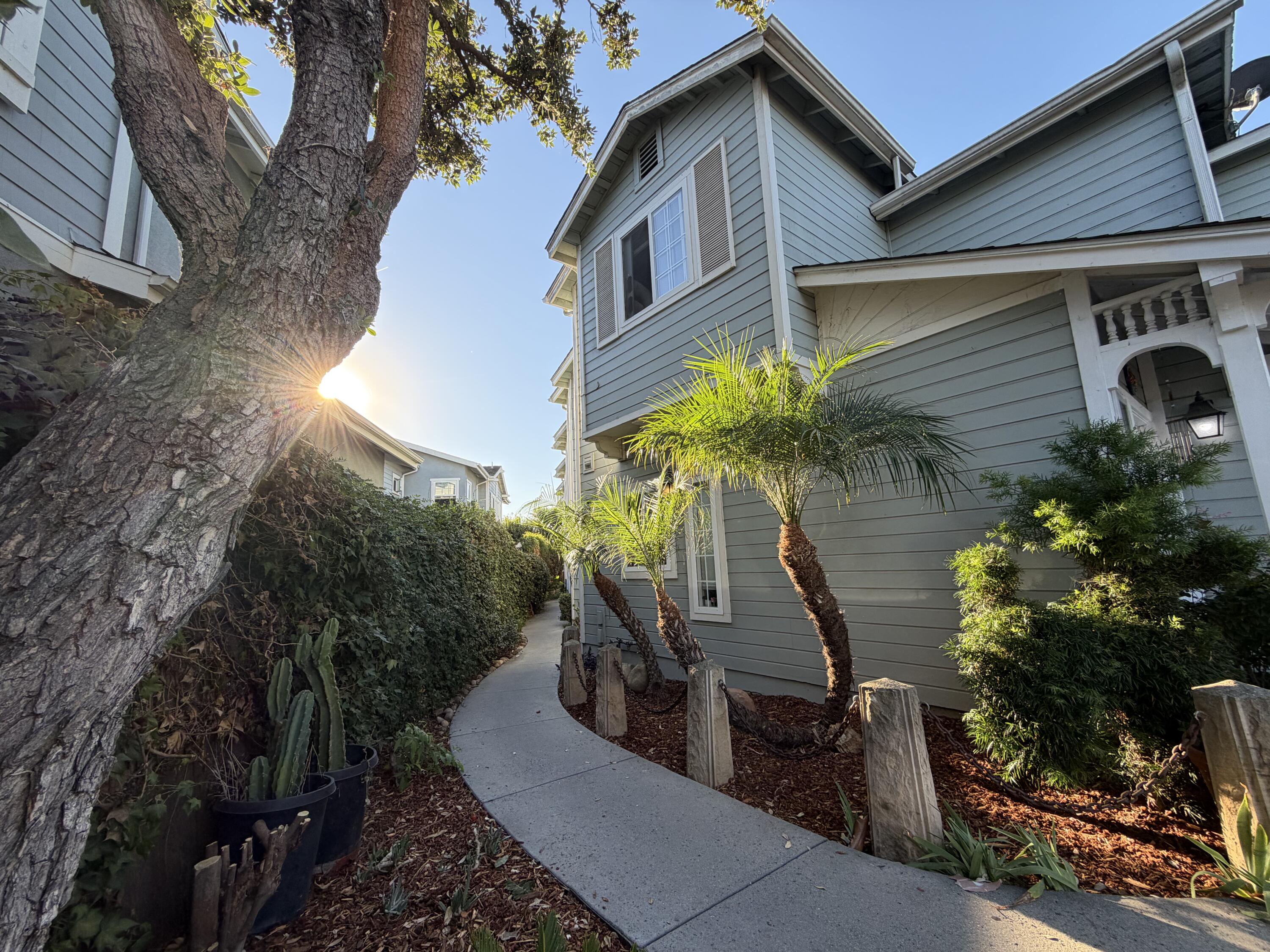 519 Coronel Place Apt 2 — photo
