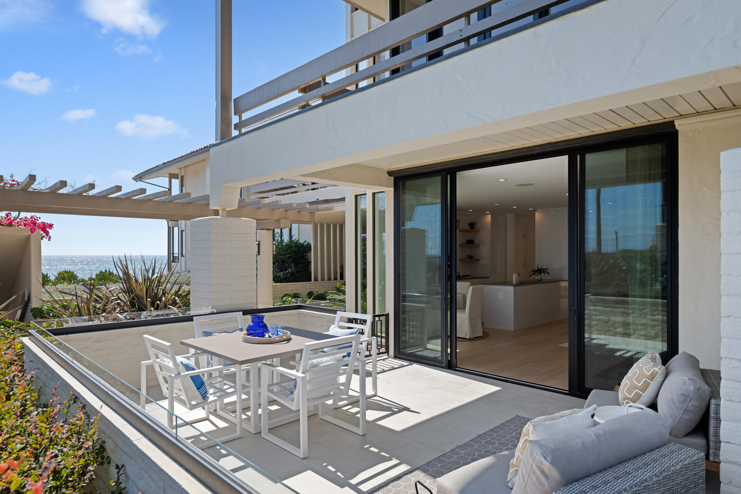1309 Plaza Pacifica — photo