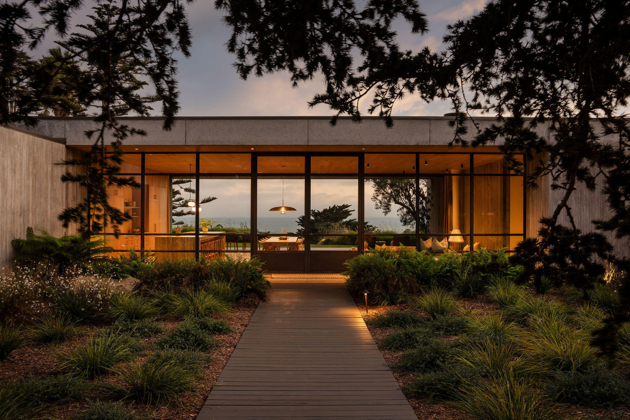 3150 Sea Cliff — photo