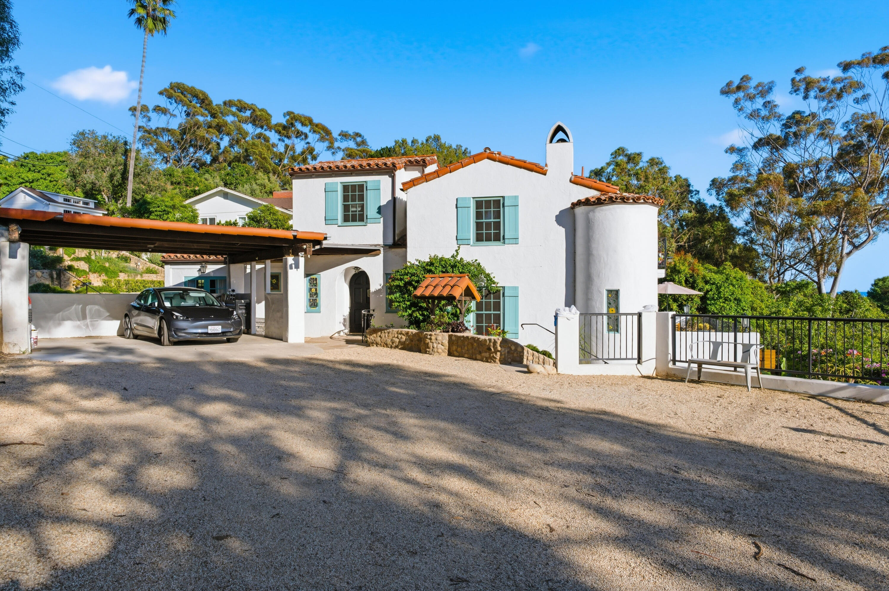 181 Alameda Padre Serra — photo