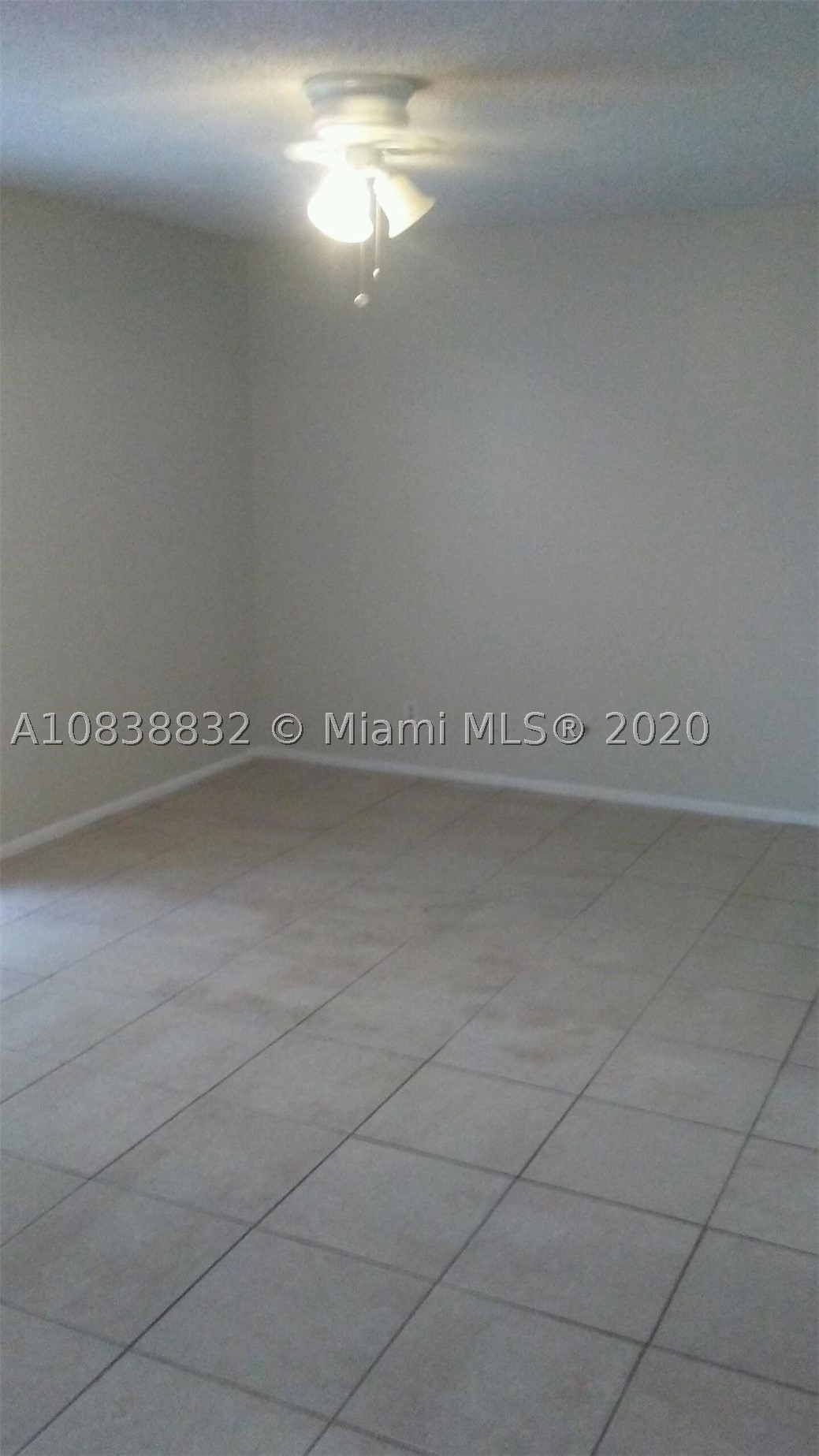 8411 Lagos De Campo Blvd 303U — photo