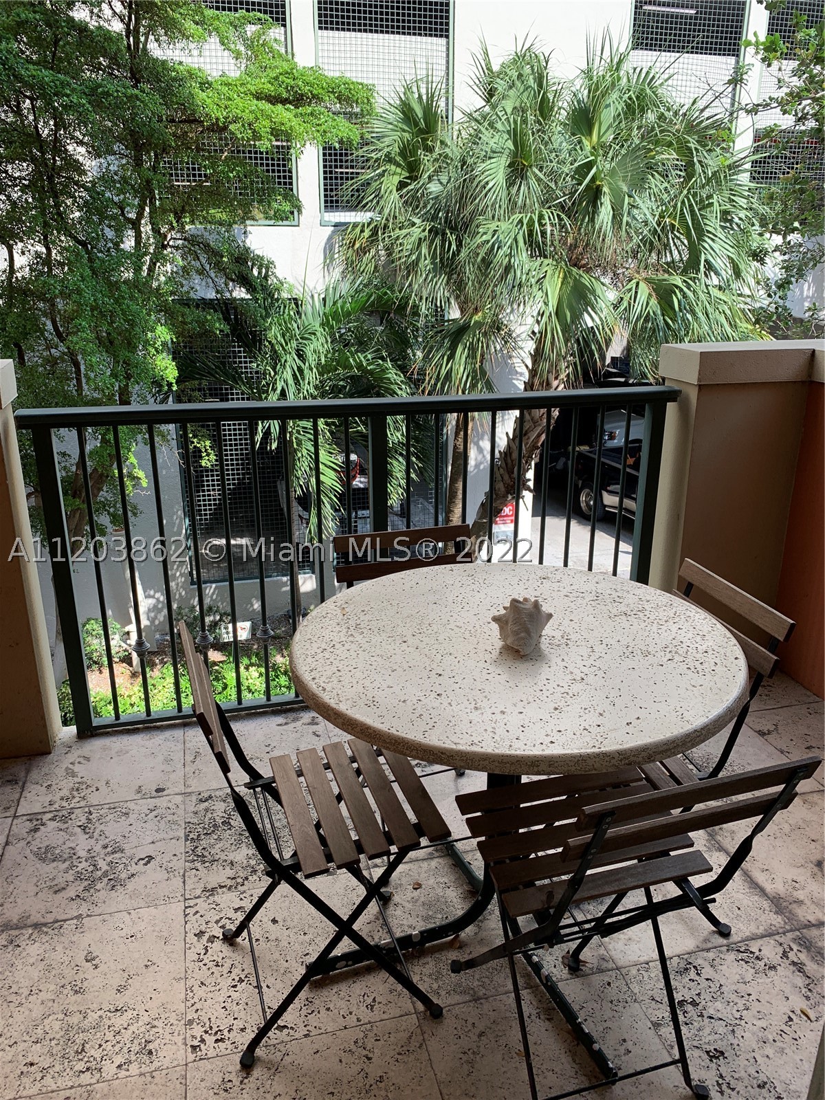 2951 S Bayshore Dr 417 — photo