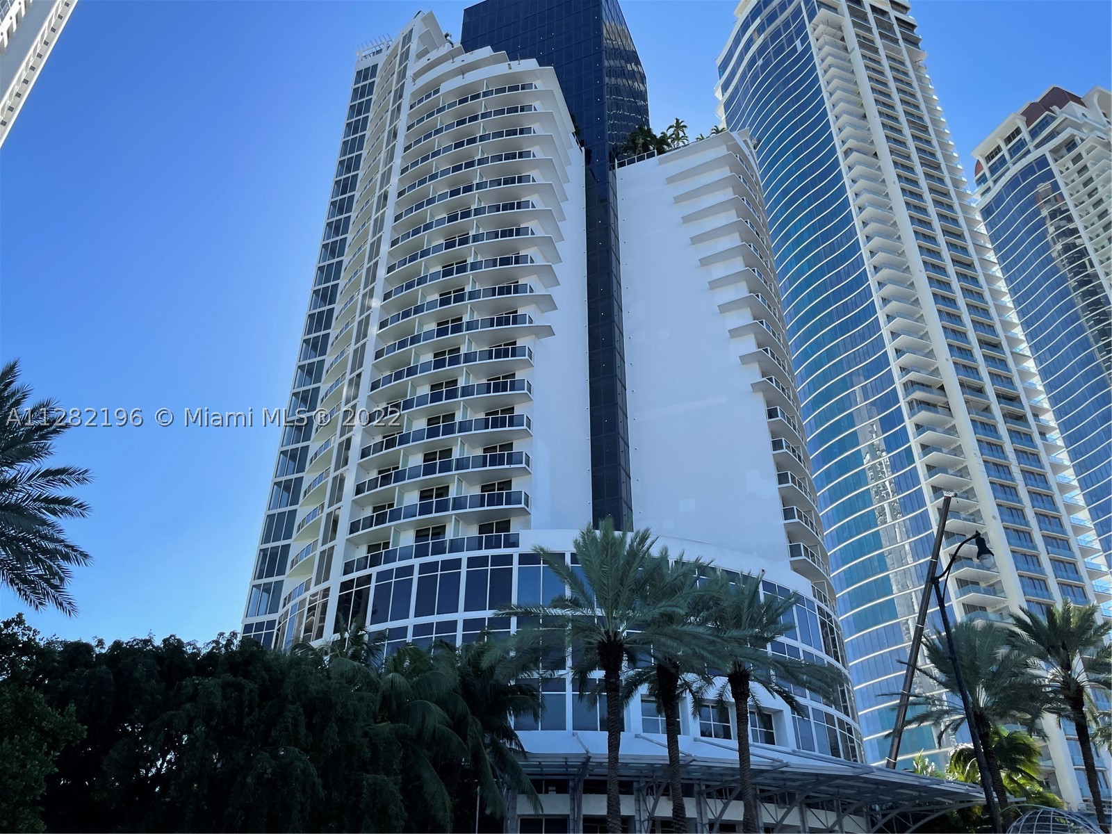 18001 Collins Ave 2912+Terrace — photo