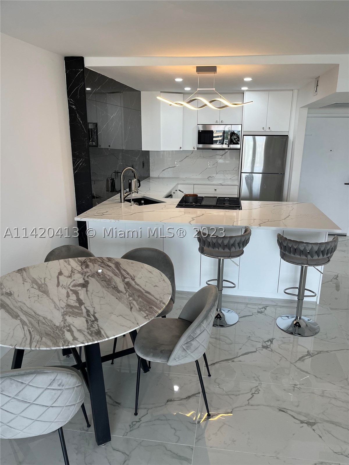 2030 S Ocean Dr 1602 — photo