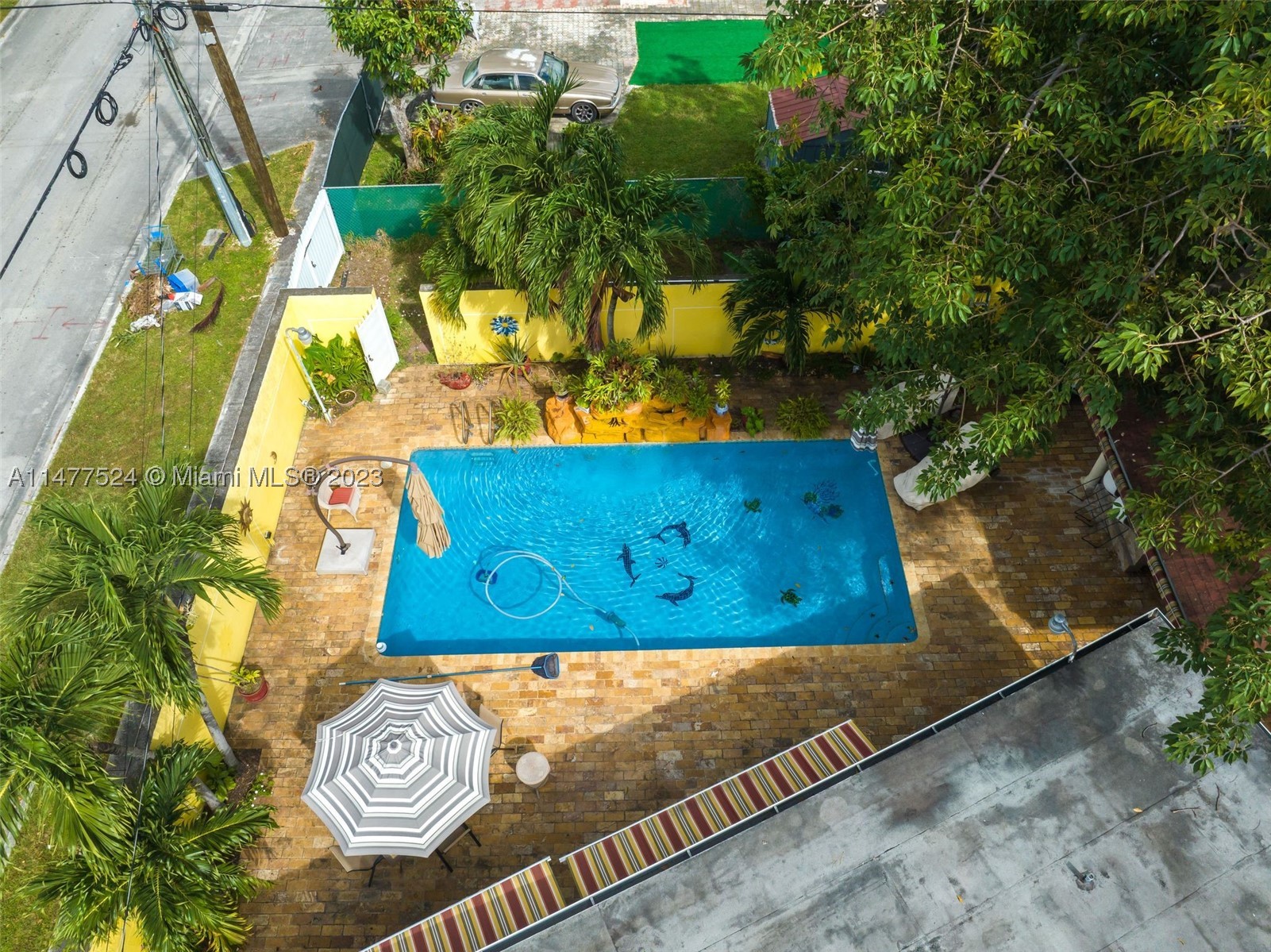 901 E 32nd Street, Hialeah, FL 33013 — photo 2
