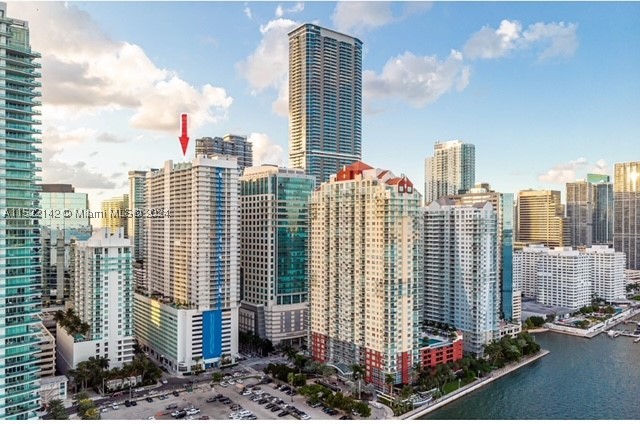 1200 Brickell Bay Dr 1915 — photo