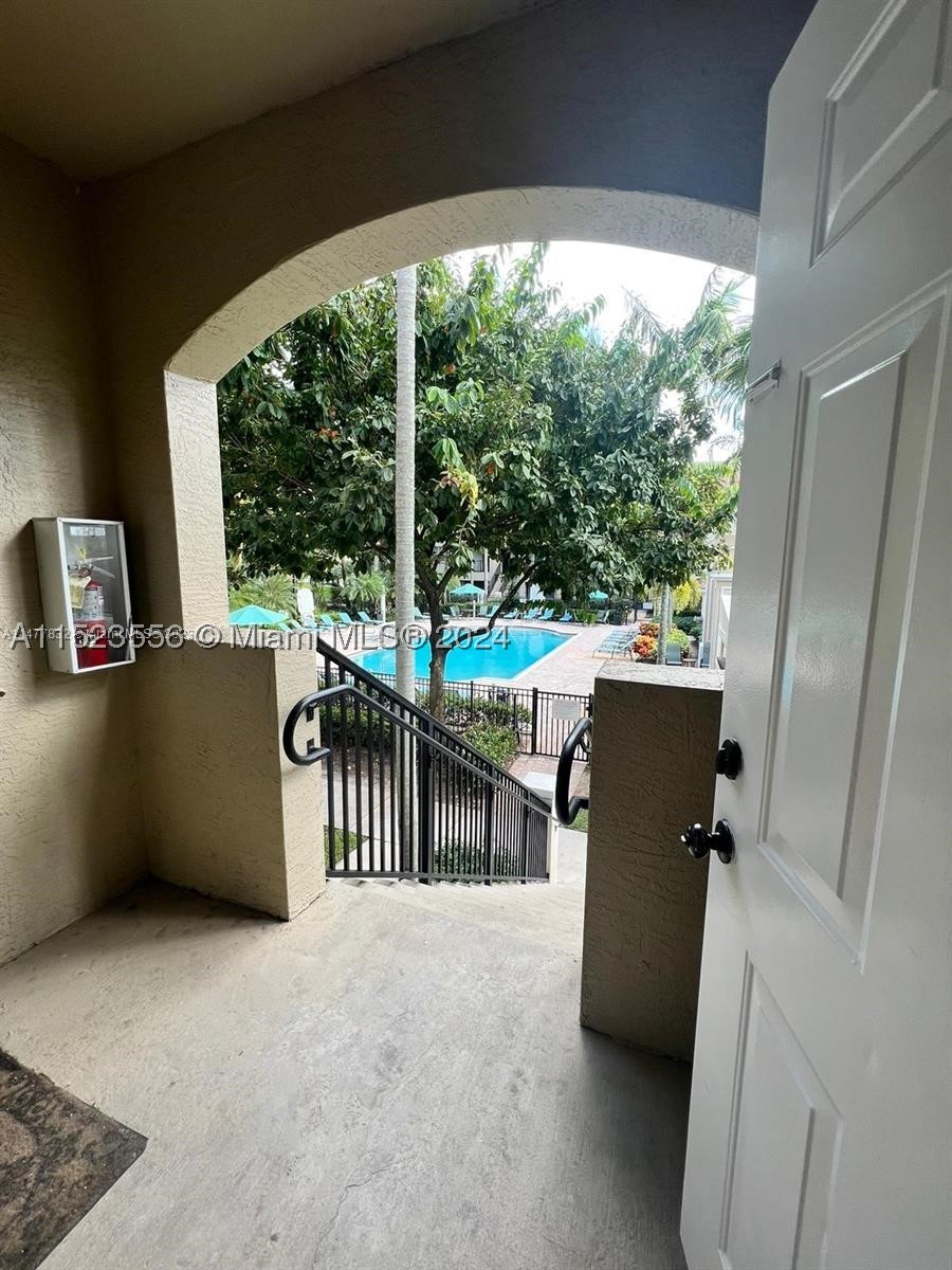 5940 W Sample Rd 304 — photo