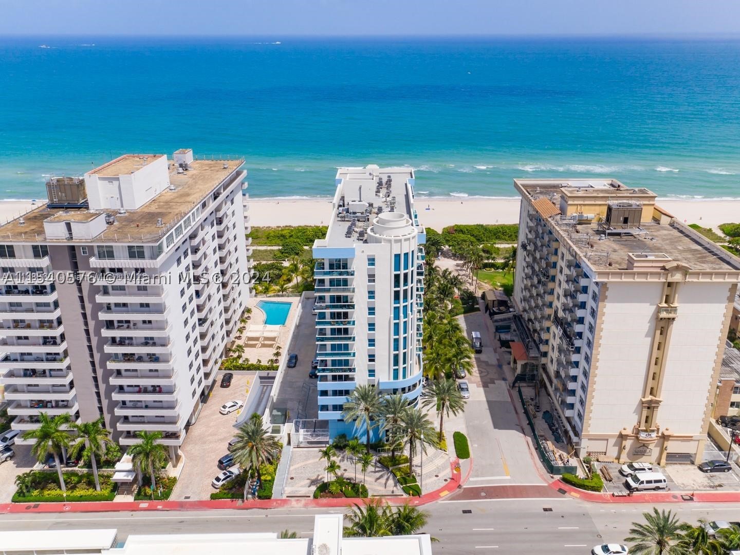9201 Collins Ave 724 — photo