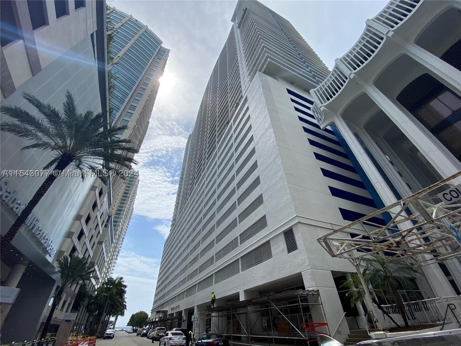 1200 Brickell Bay Dr 3119 — photo