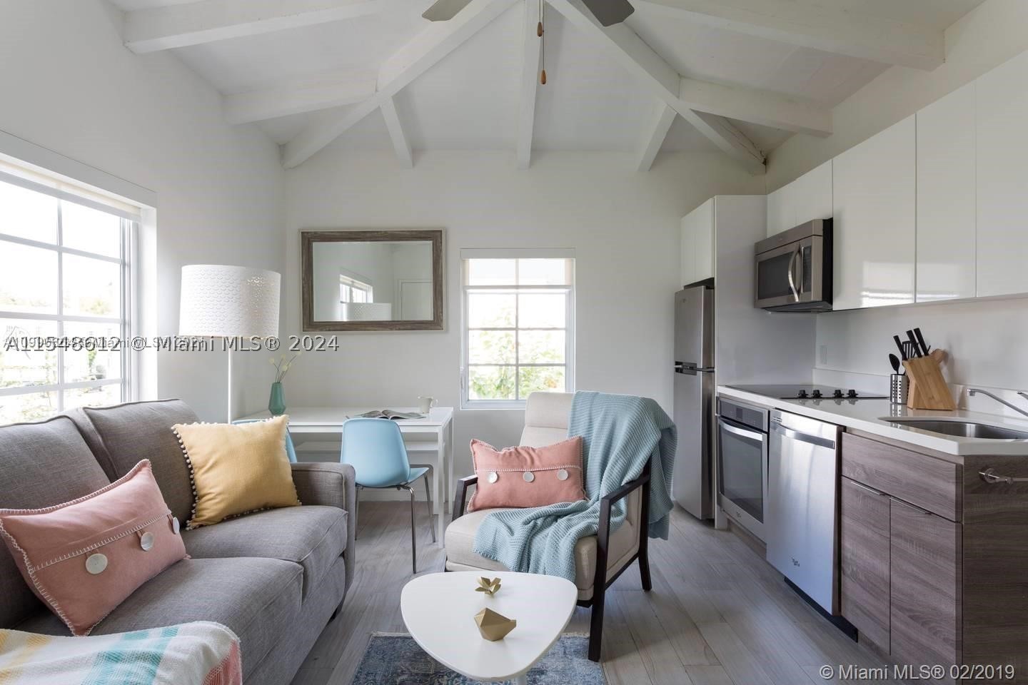 1450 Meridian Ave 201 — photo