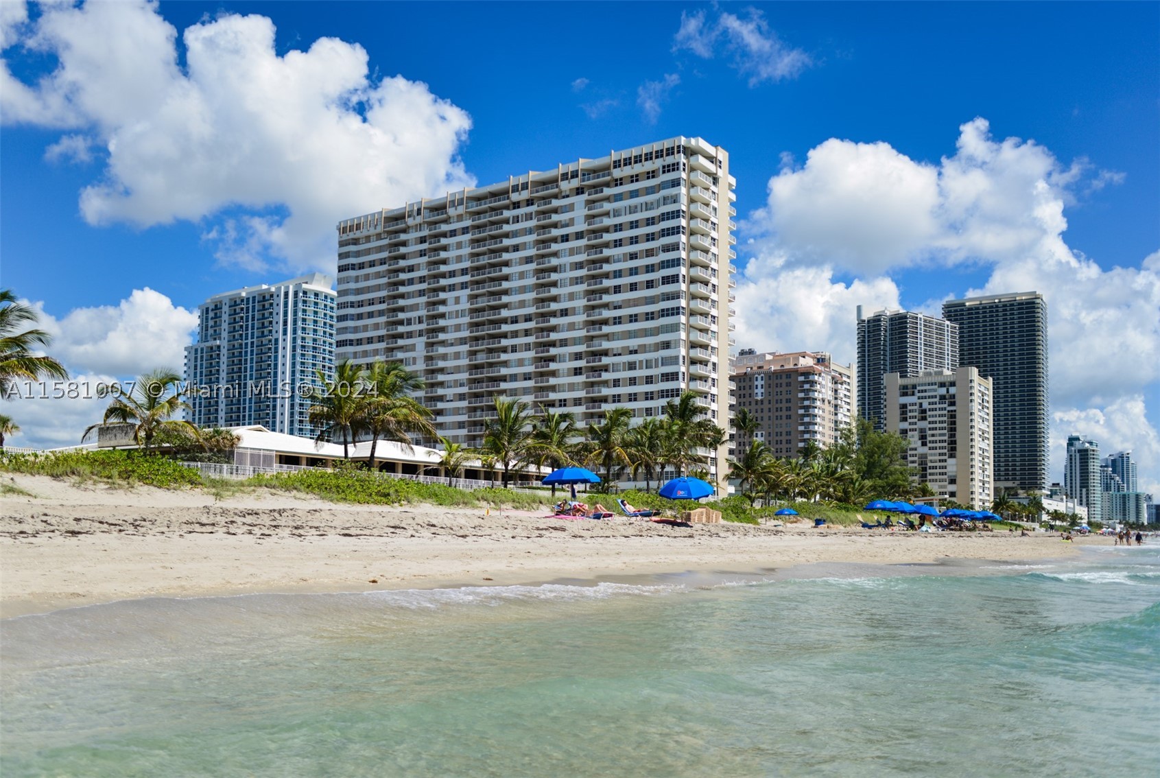 1950 S Ocean Dr 21G — photo